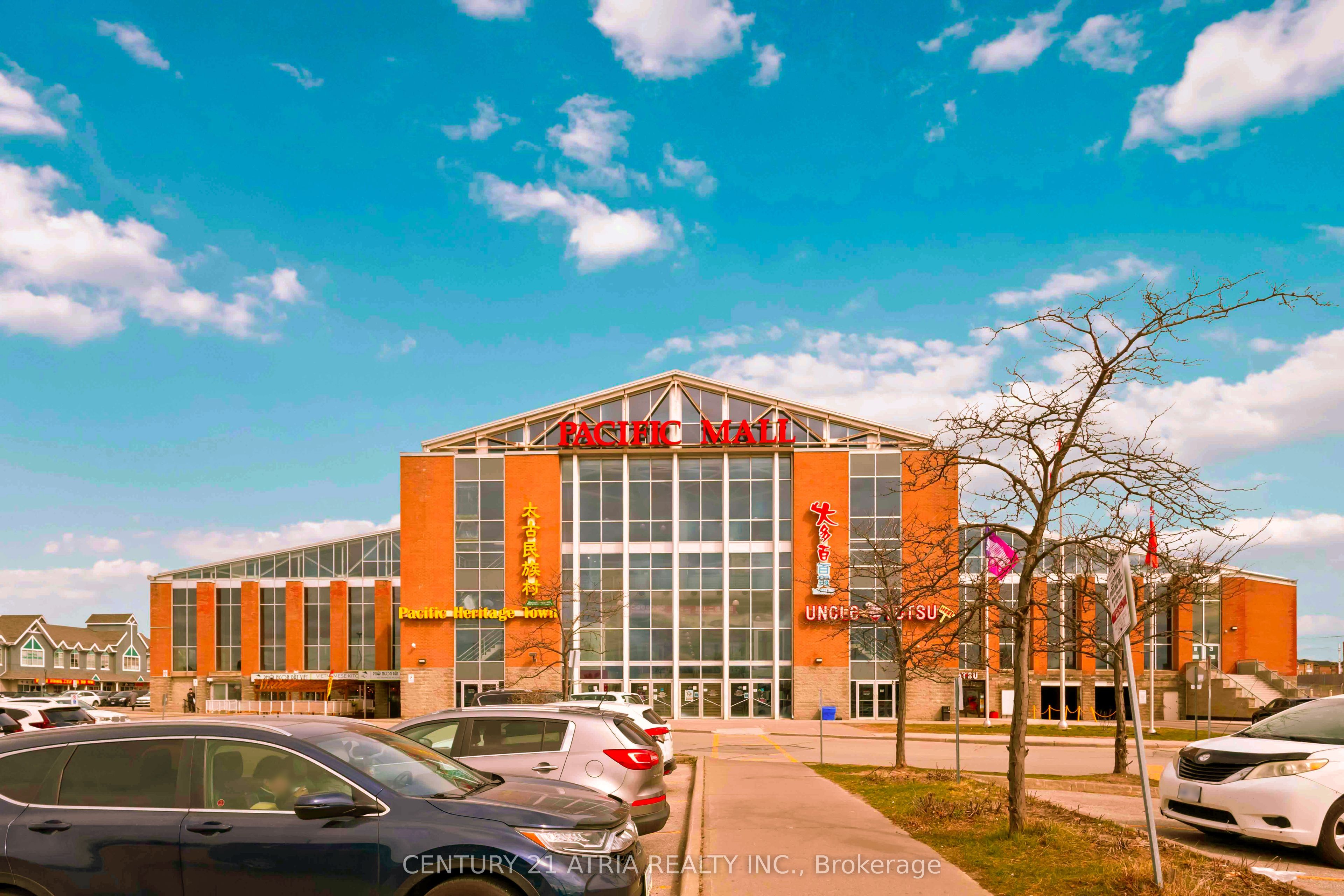 #F*28 - 4300 Steeles Avenue Property Photo 1
