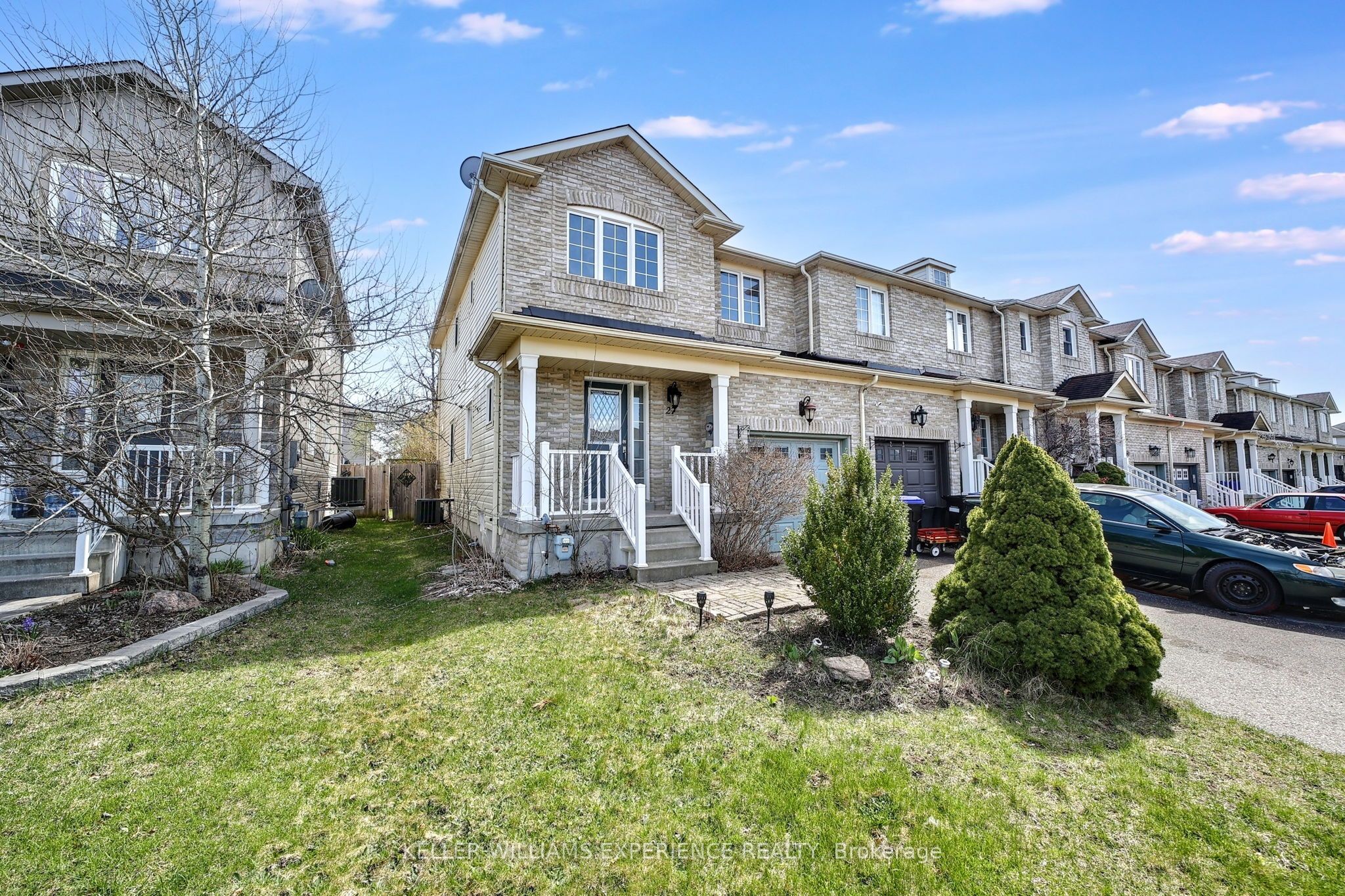 27 Admiral Crescent Property Photo 1