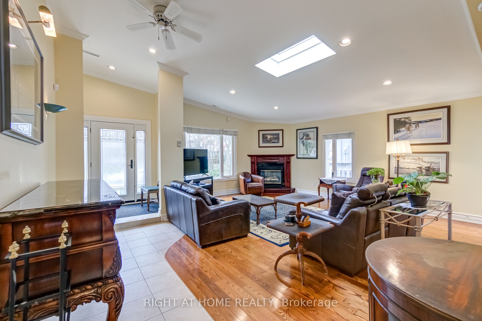 27 Sir Kay Drive Property Photo 2