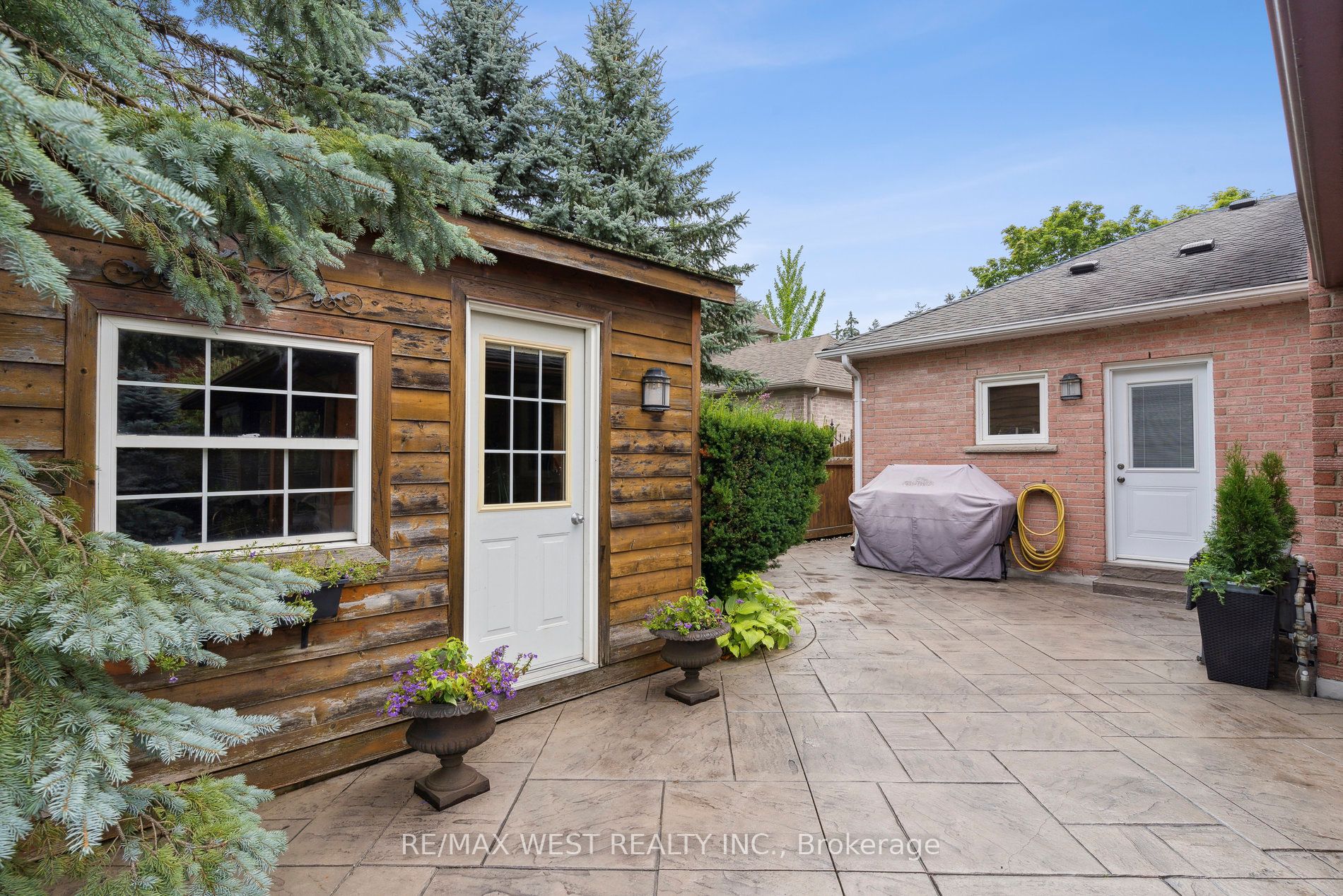 18 Harrowsmith Place Property Photo 31