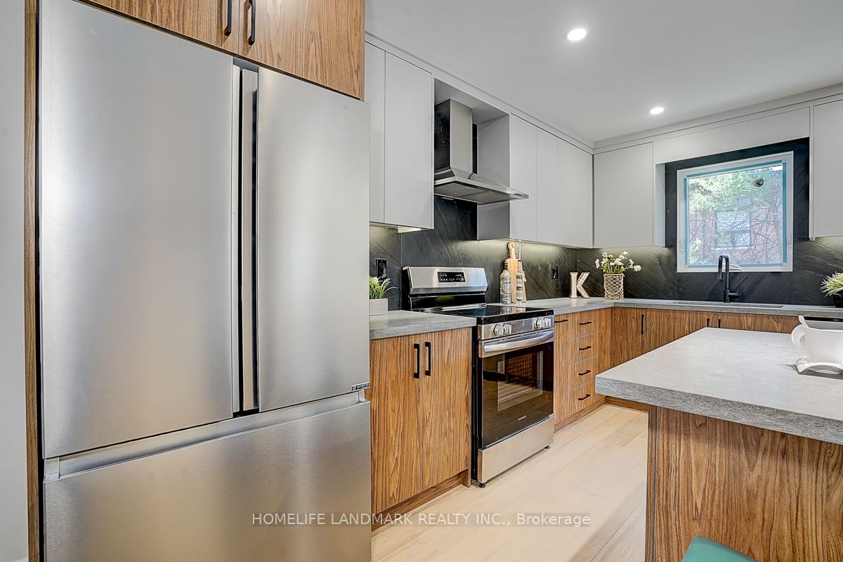 69 Aristotle Drive Property Photo 11
