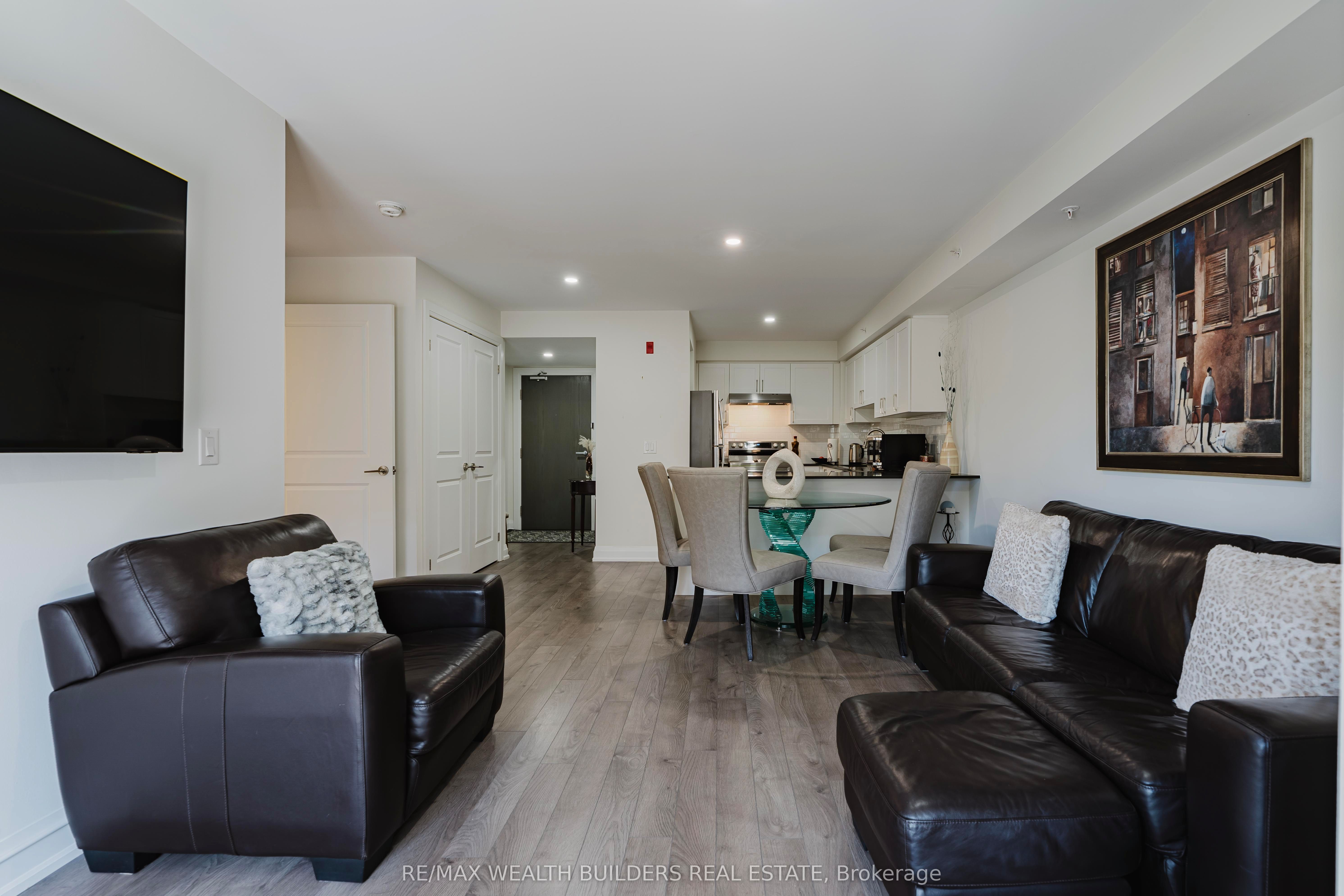 #2216 - 481 Rupert Avenue Property Photo 3