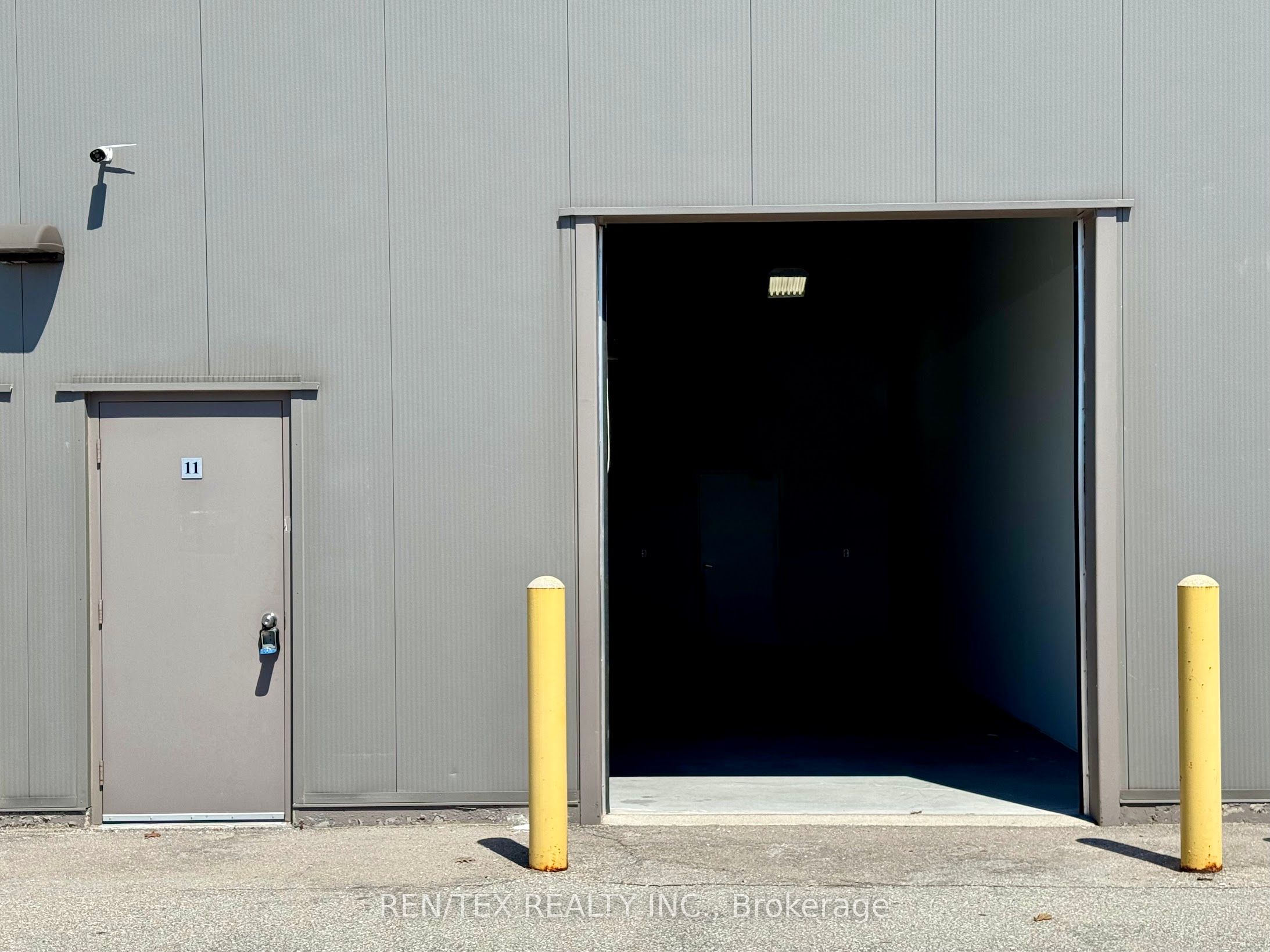 155 Mostar Street 11 Property Photo 23