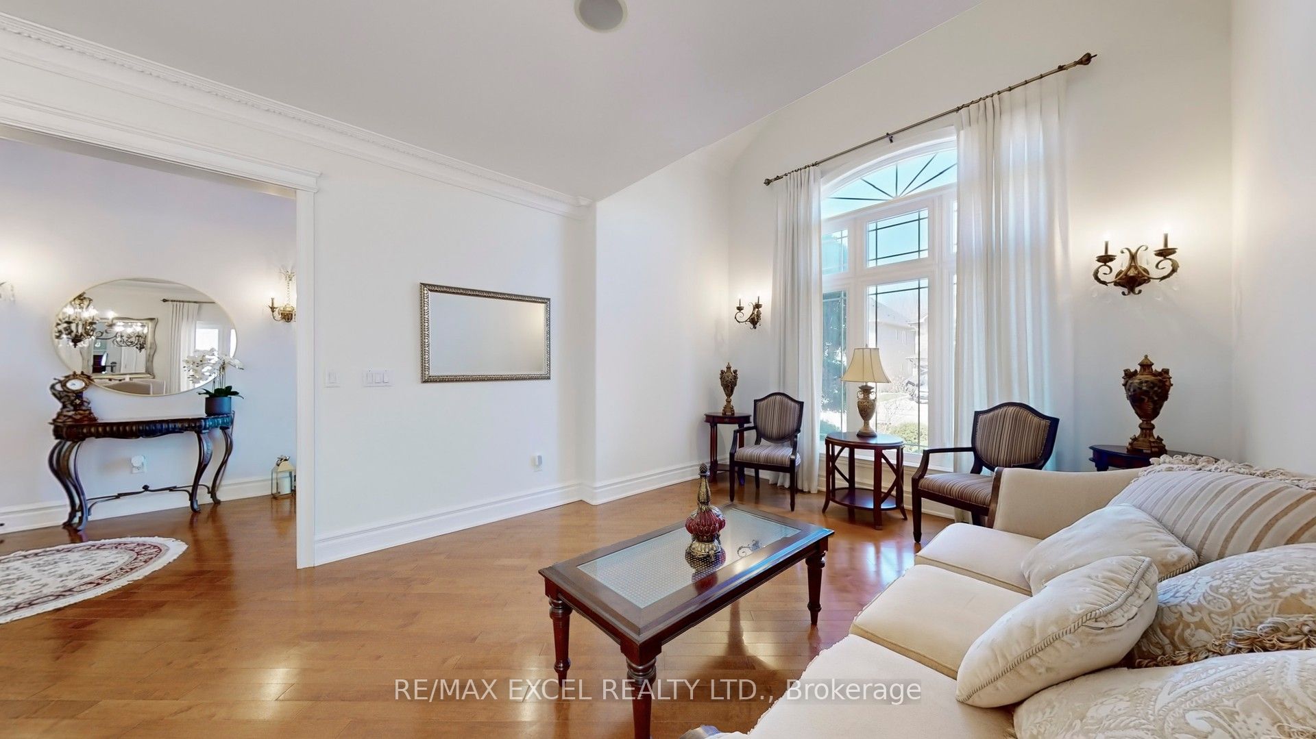 65 Pathlane Road Property Photo 7