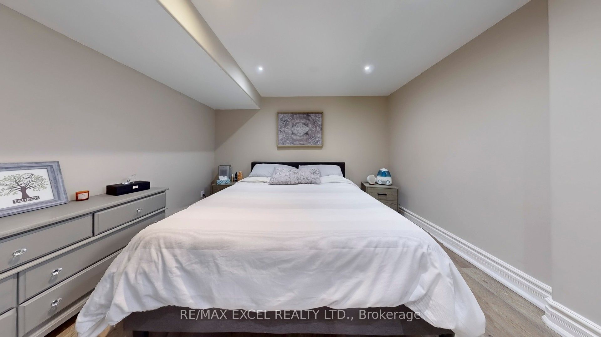 65 Pathlane Road Property Photo 34