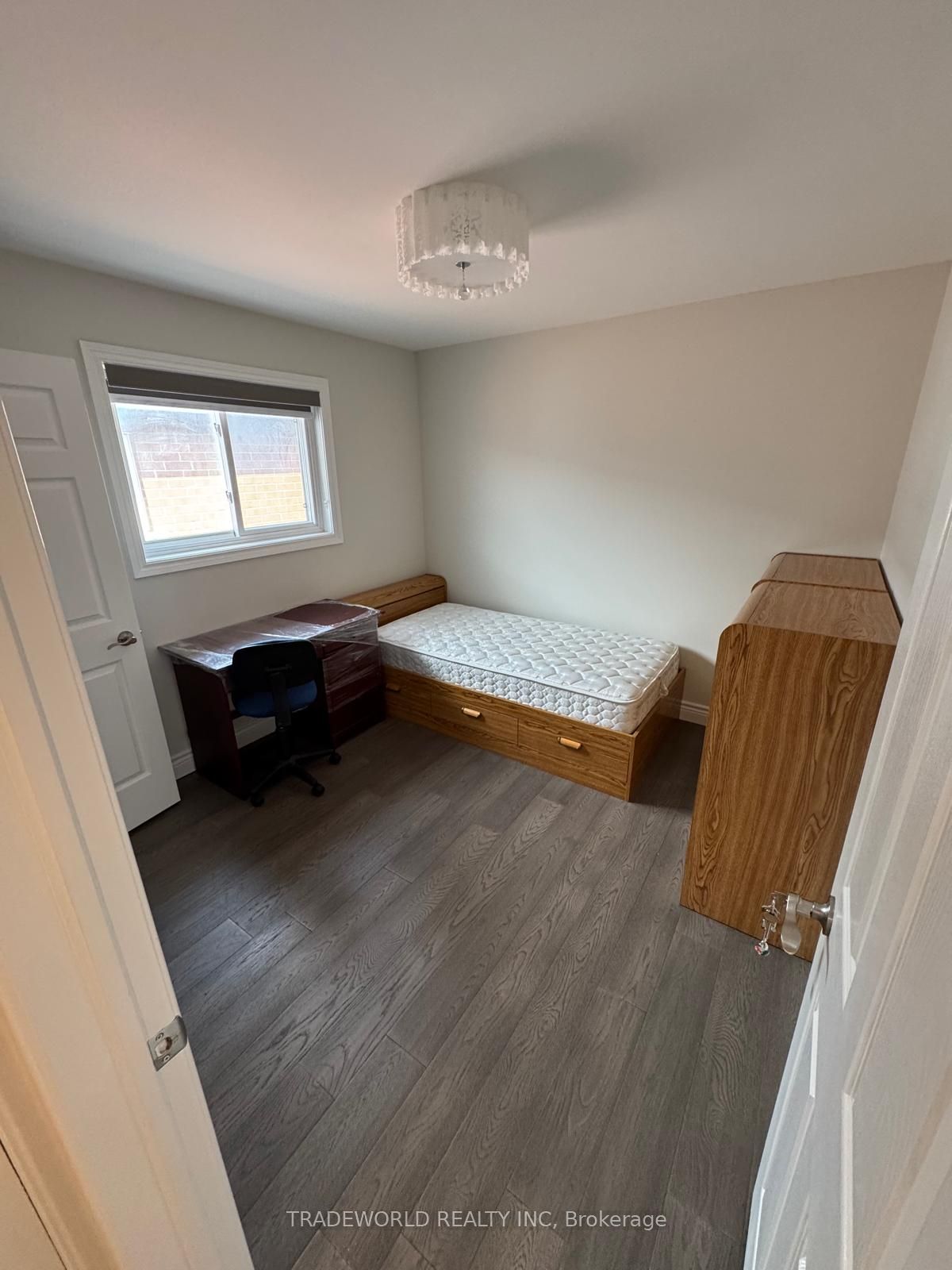 87 Castan Avenue 1 Bedroom Property Photo 7