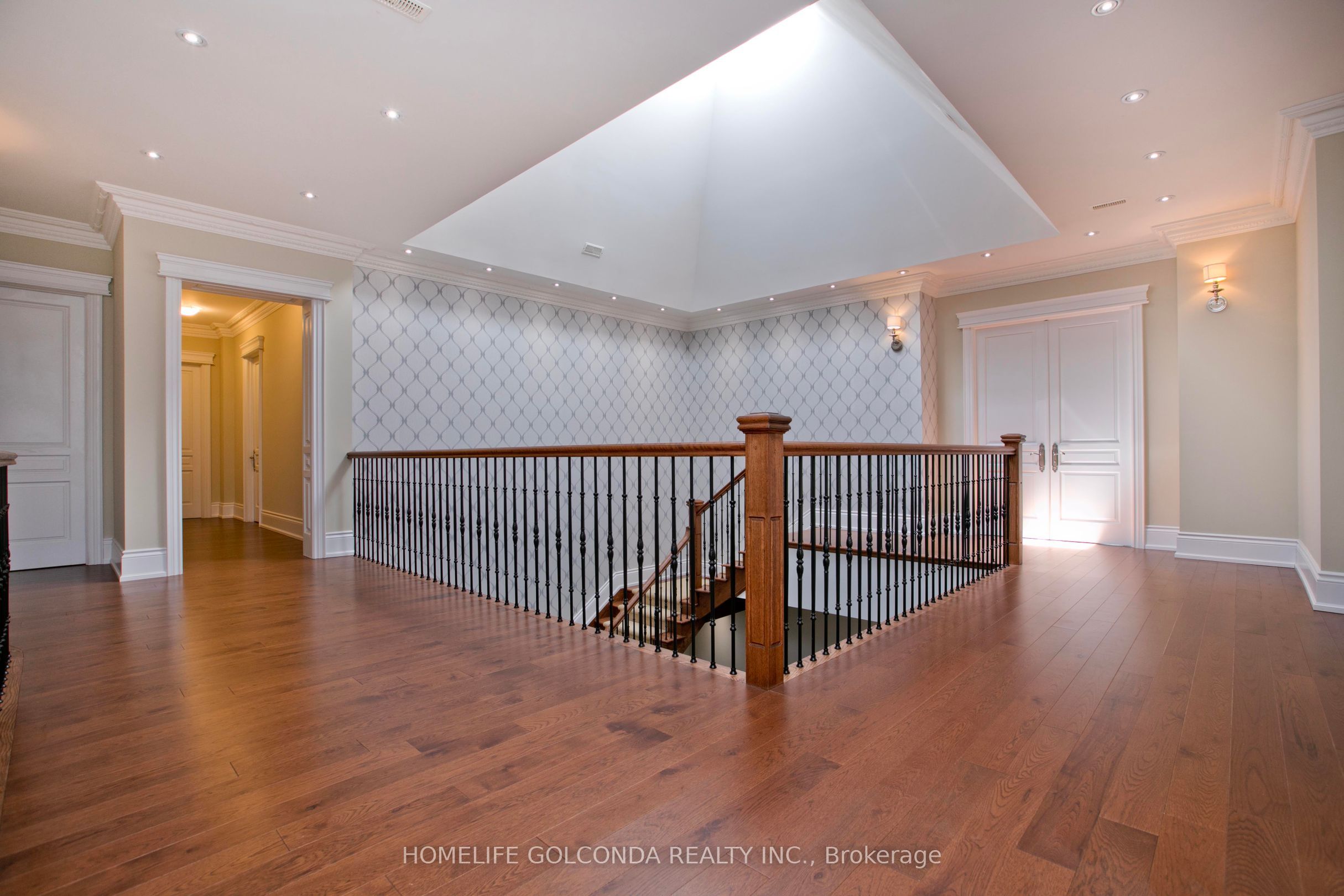 138 Centre Street Property Photo 19