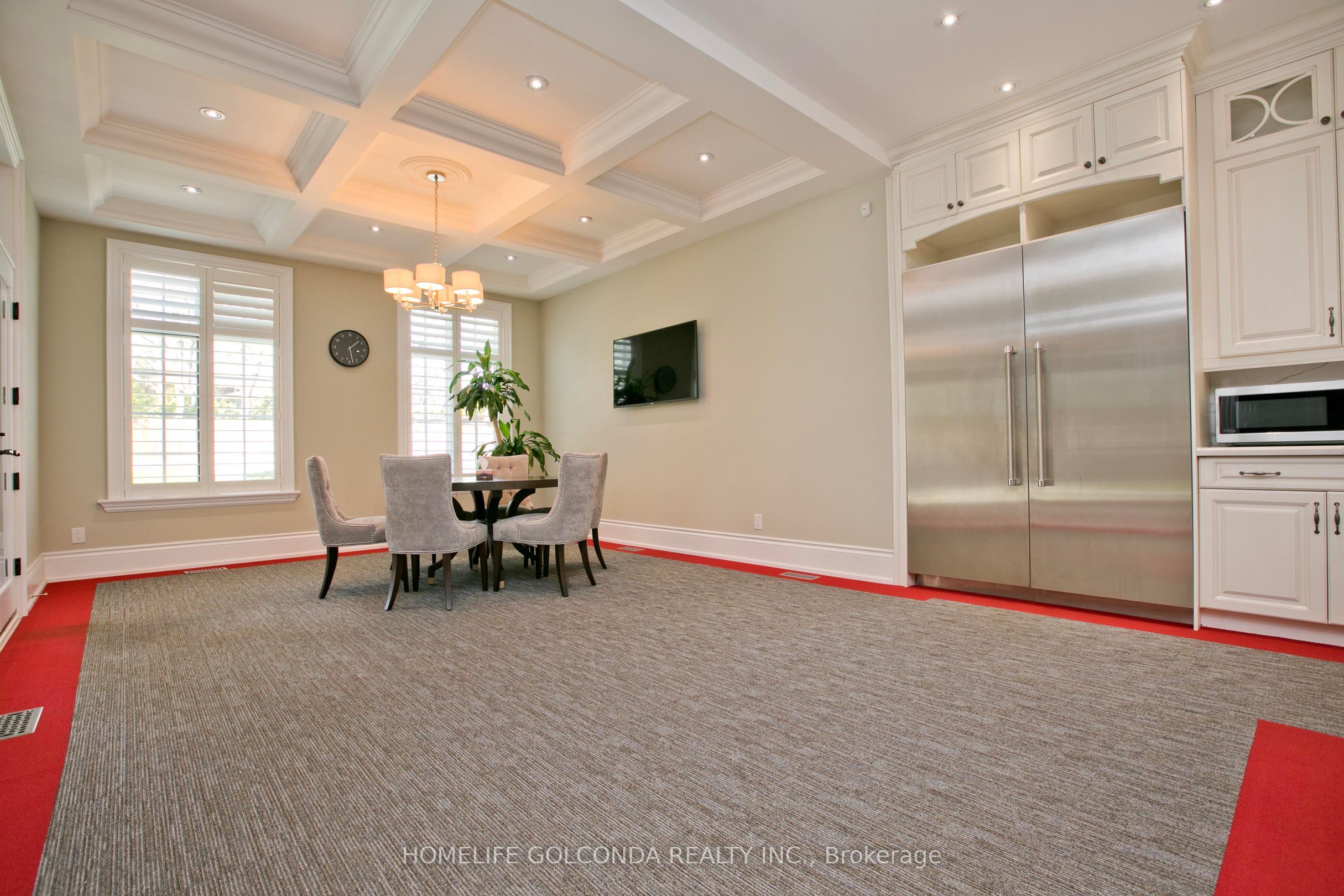 138 Centre Street Property Photo 23