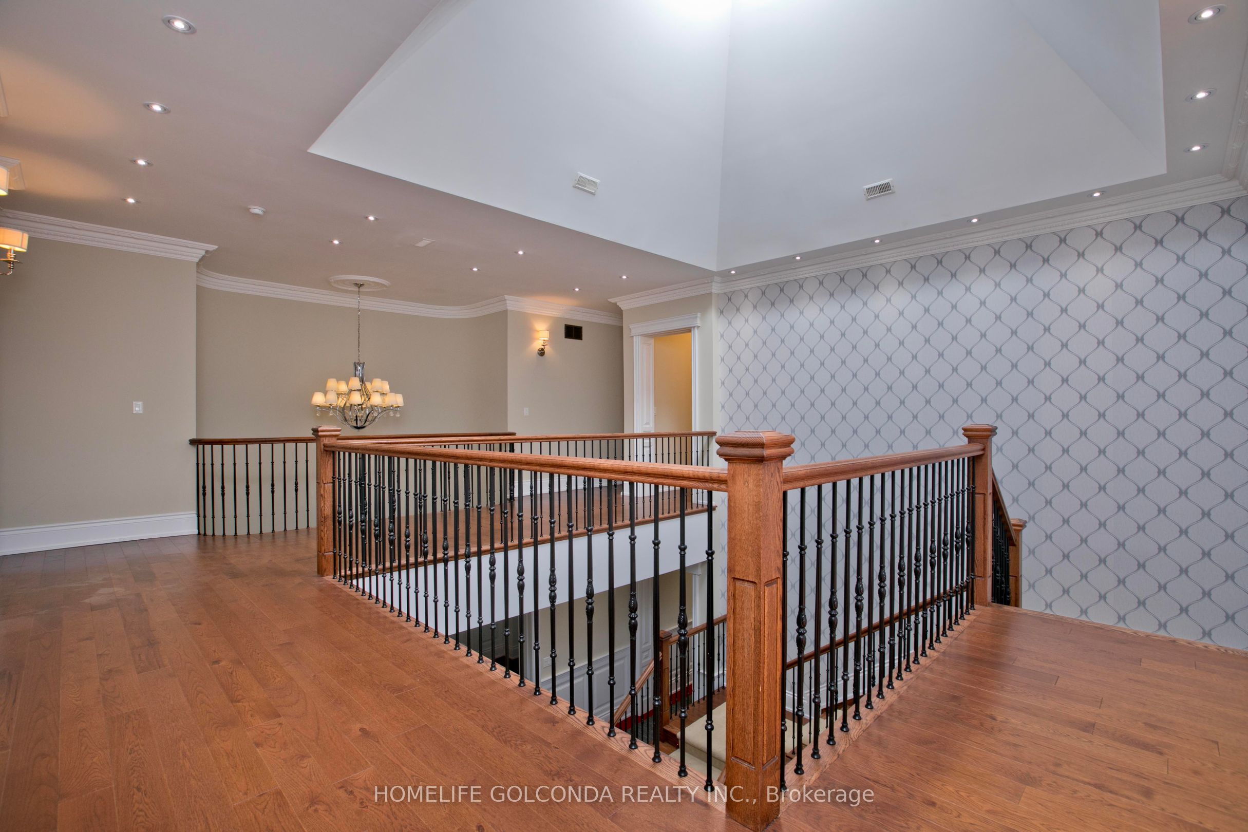 138 Centre Street Property Photo 24