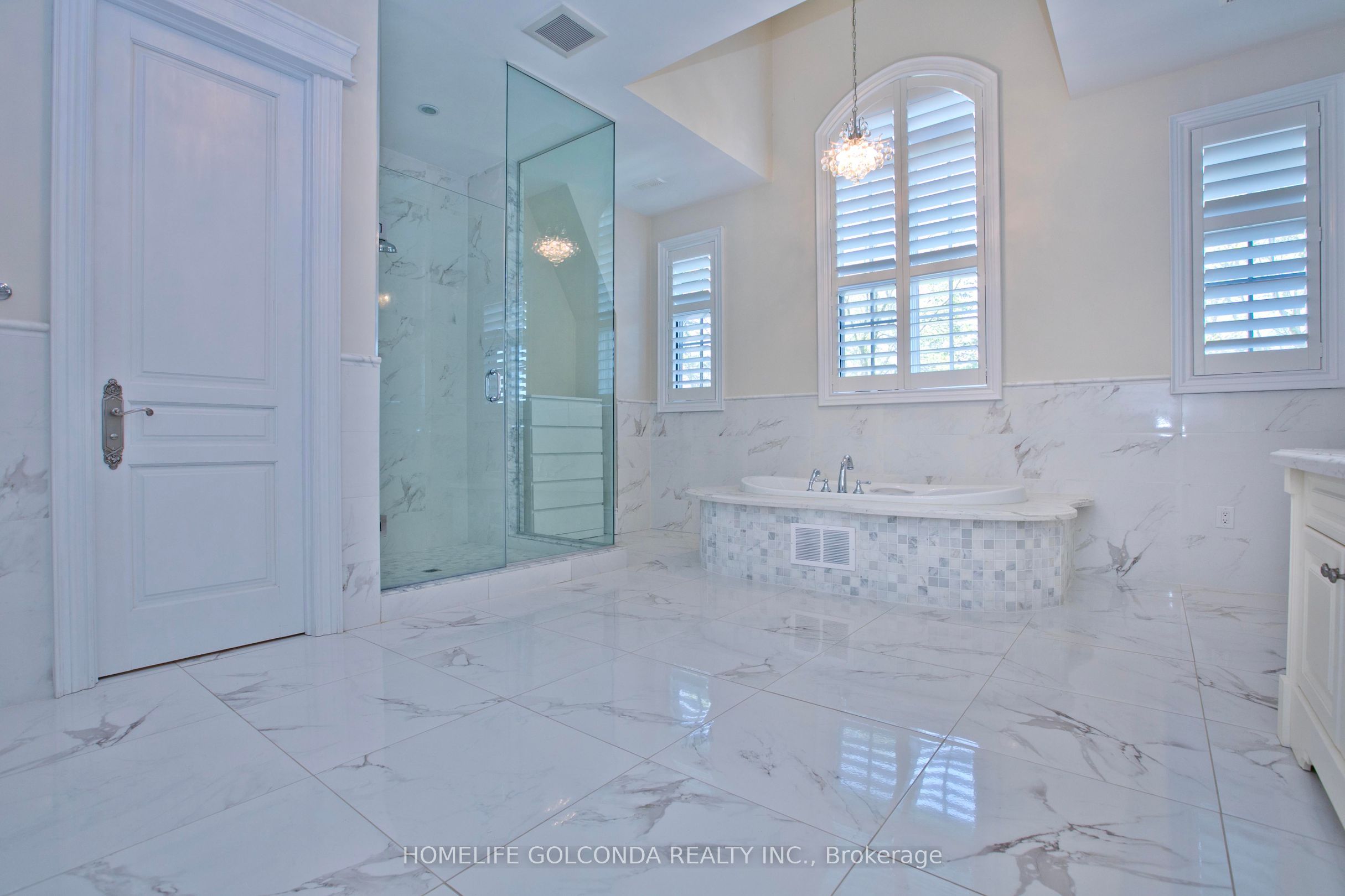 138 Centre Street Property Photo 26