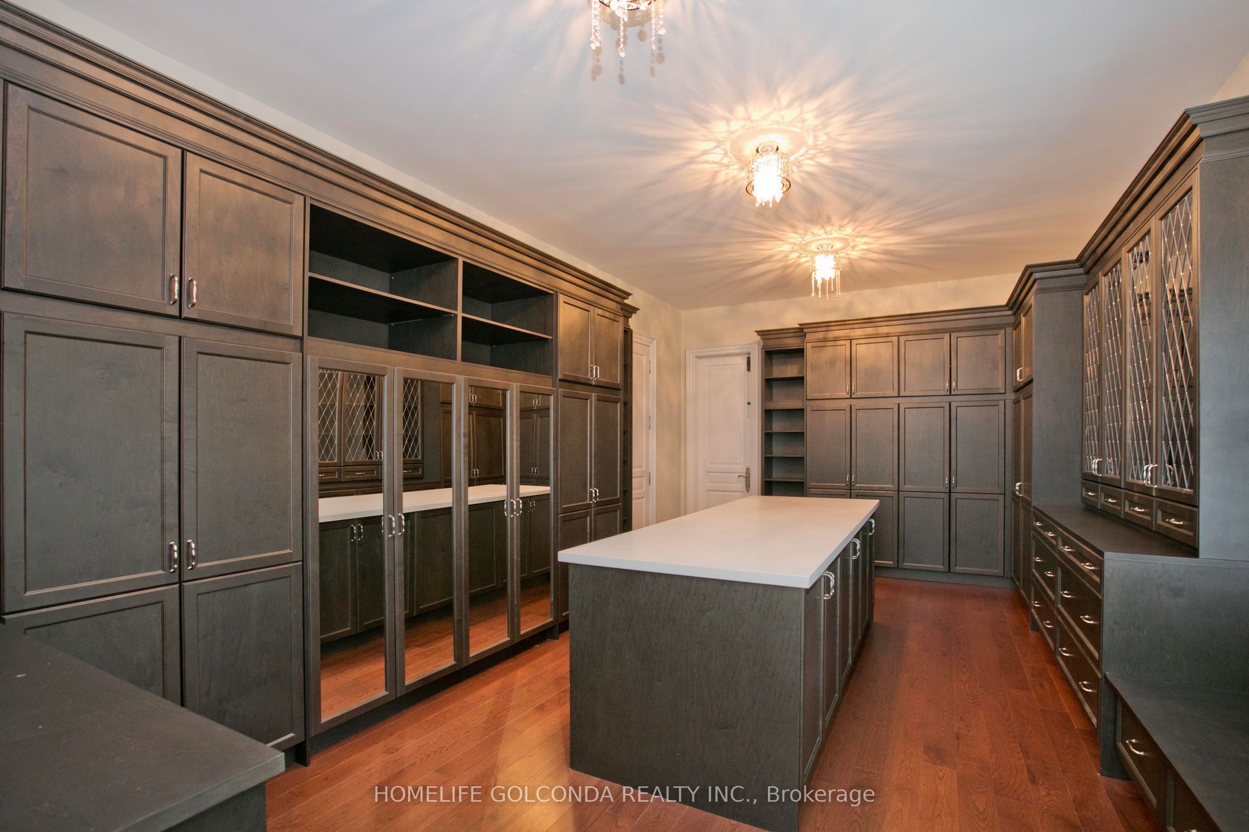 138 Centre Street Property Photo 33