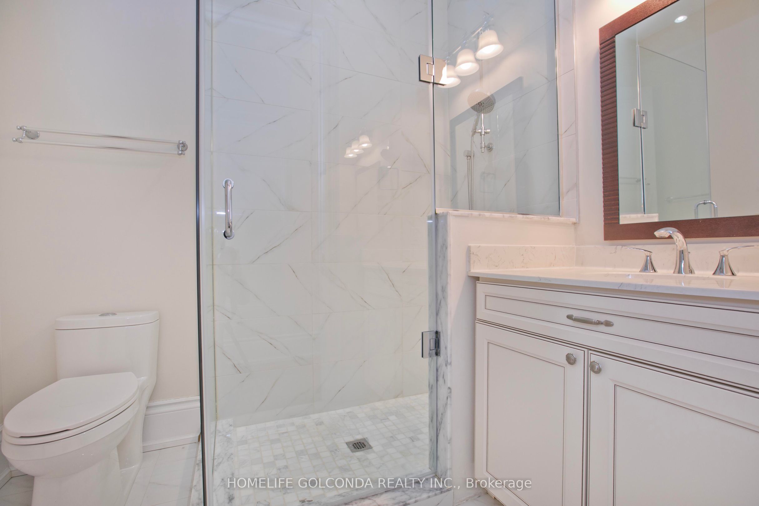 138 Centre Street Property Photo 38
