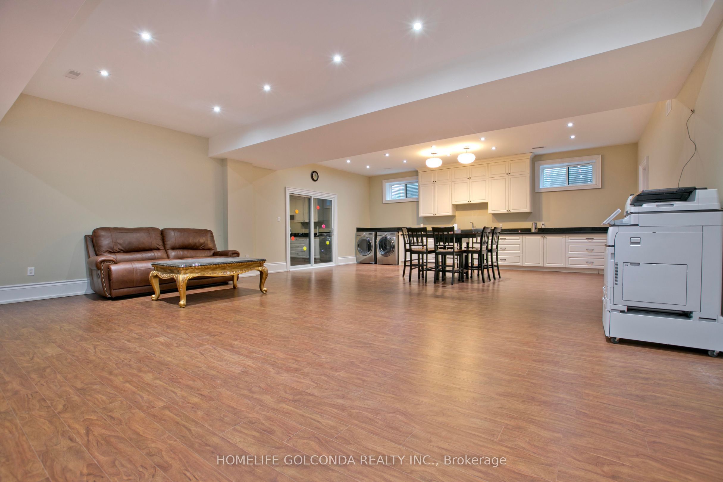 138 Centre Street Property Photo 48