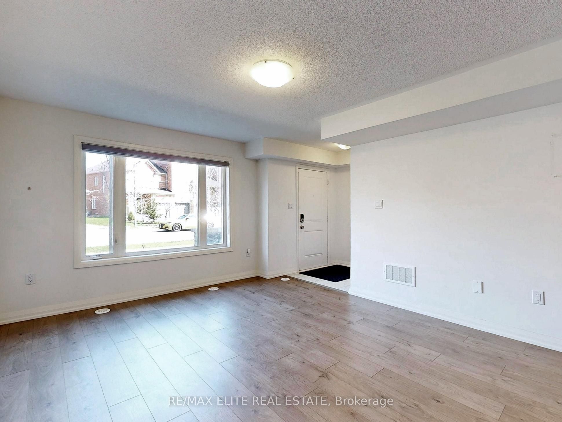 37 George Kirby Street Property Photo 16