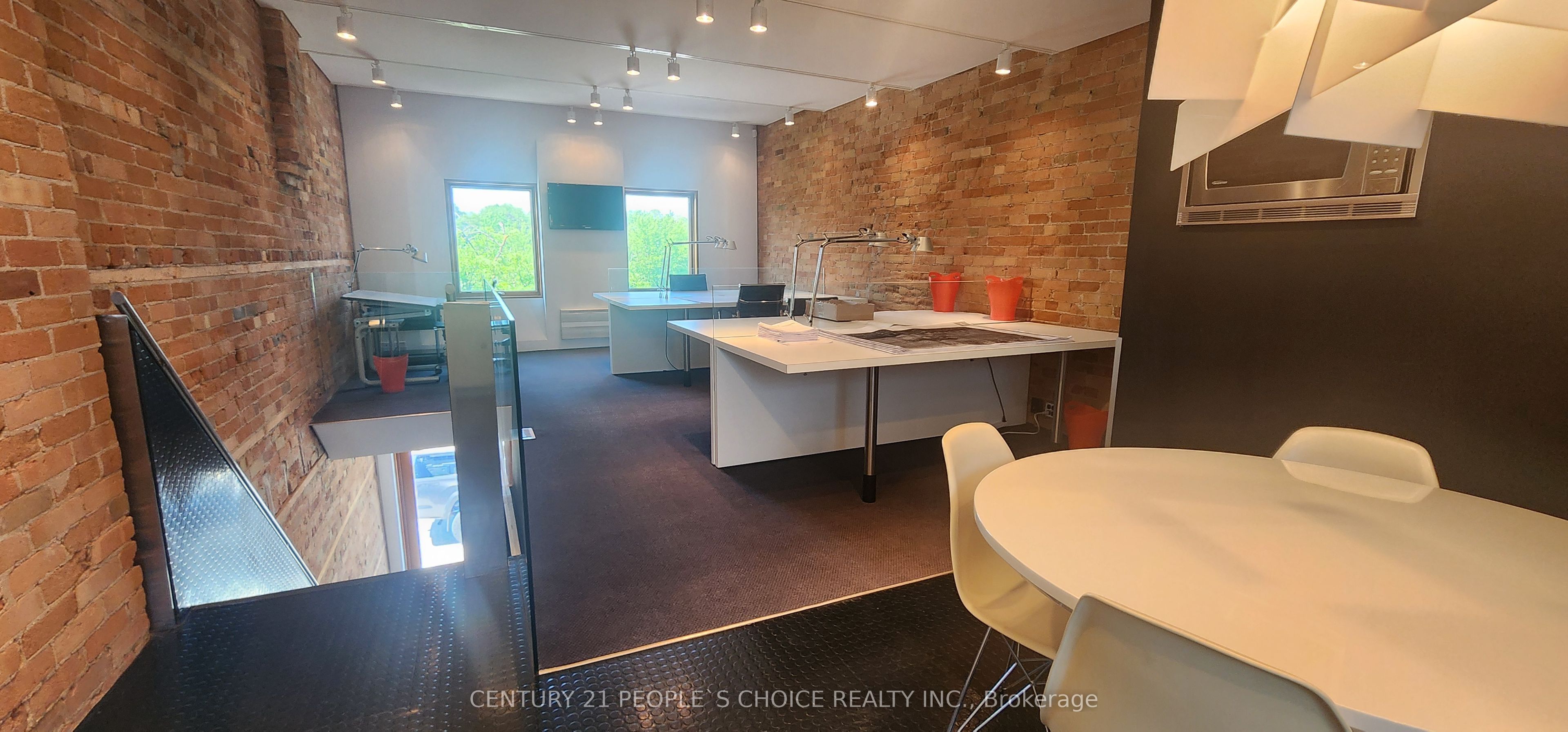 71 Victoria Street Property Photo 13