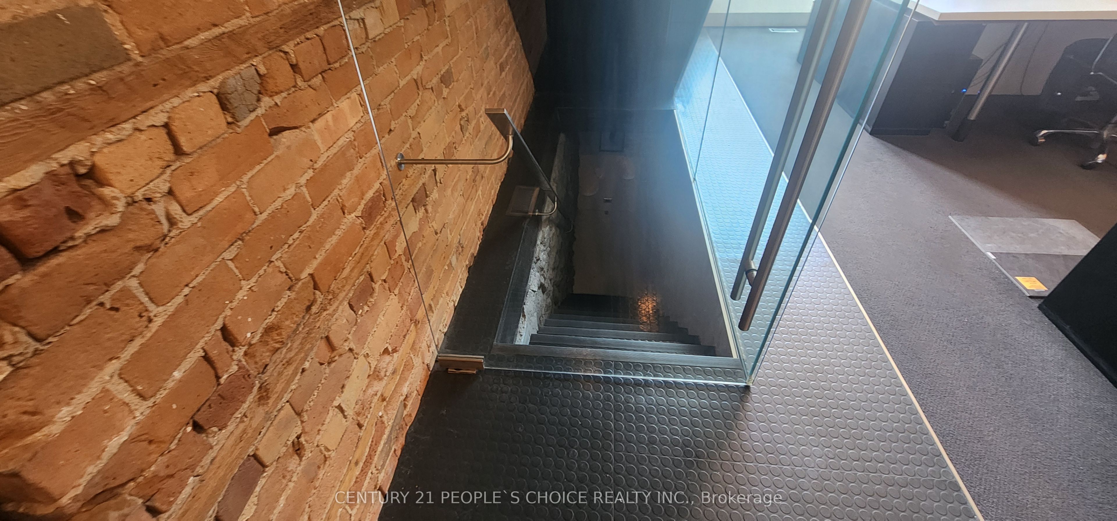 71 Victoria Street Property Photo 19