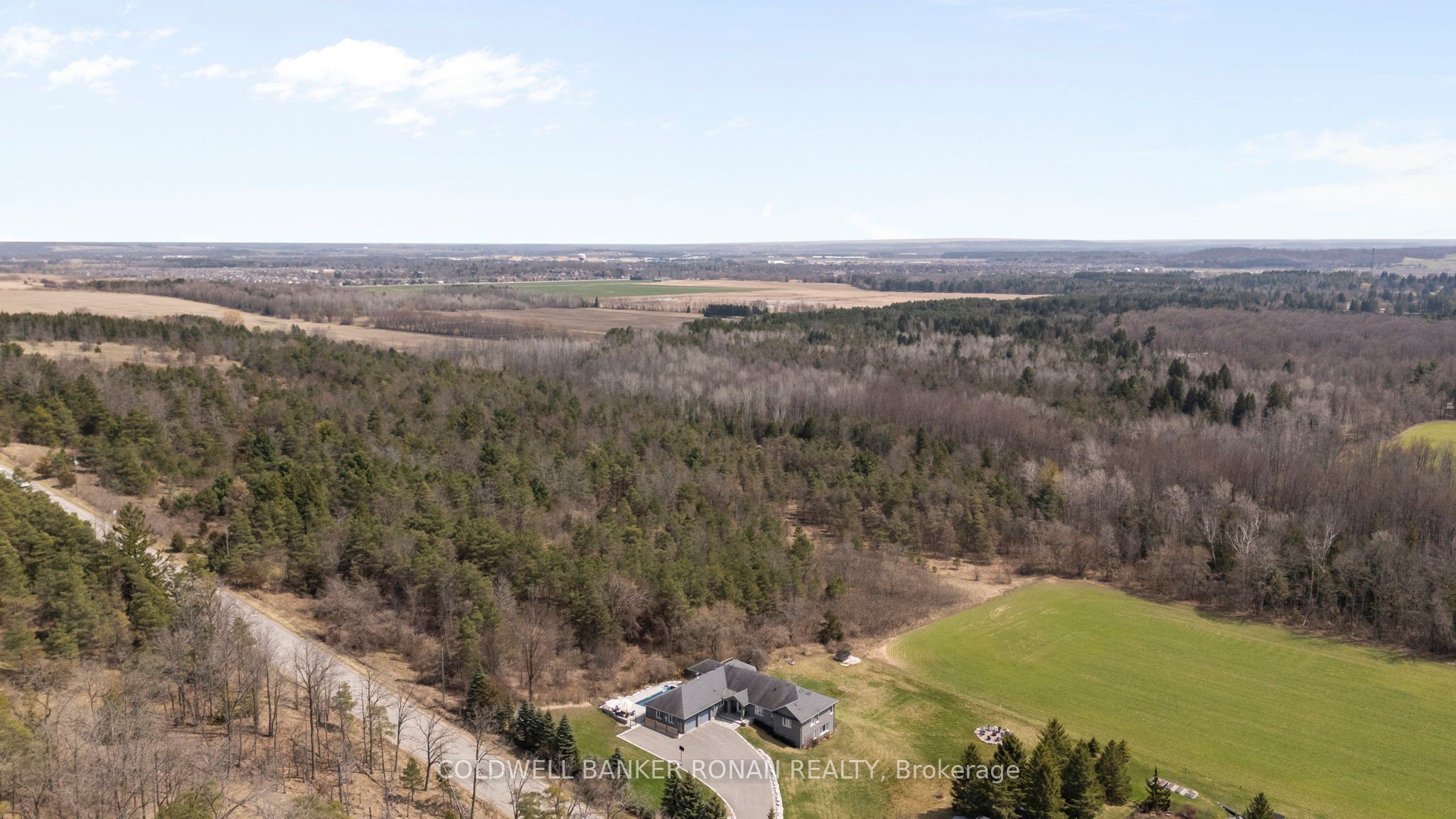 7765 5 Sideroad Property Photo 1