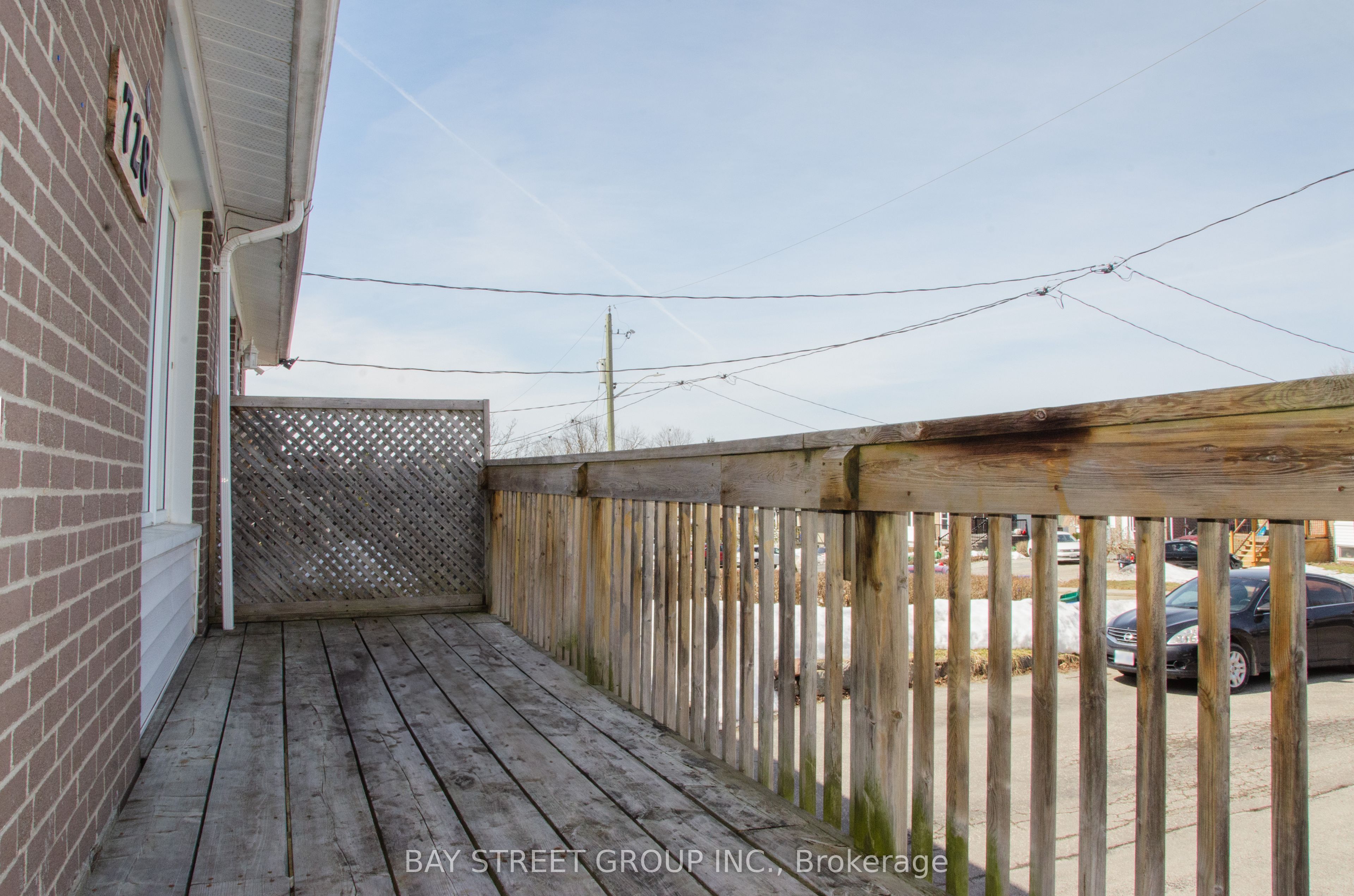 728 Sunnypoint Dr Property Photo 1