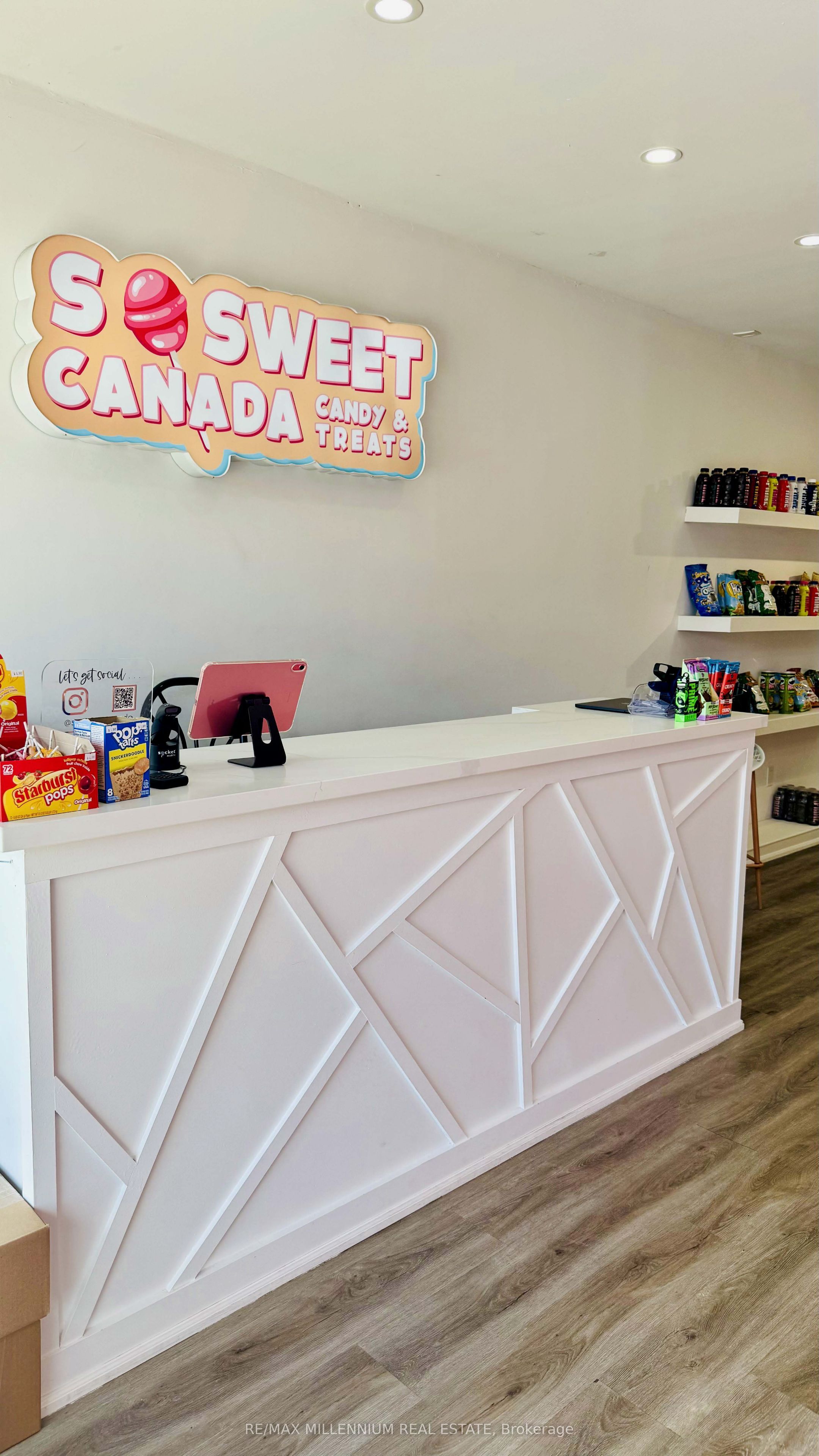 5328 7 Property Photo 15