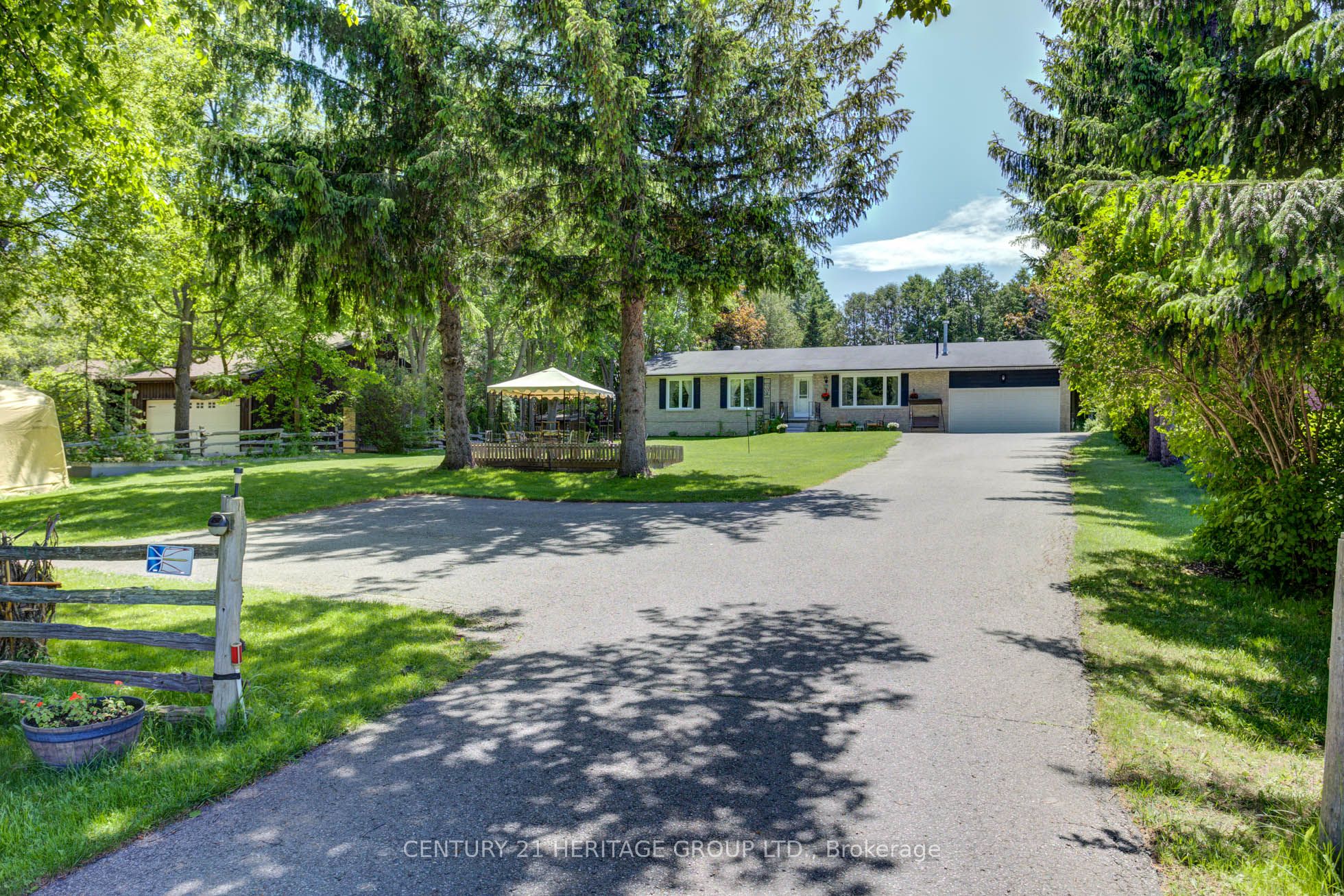 7987 County Rd 1 Property Photo 1
