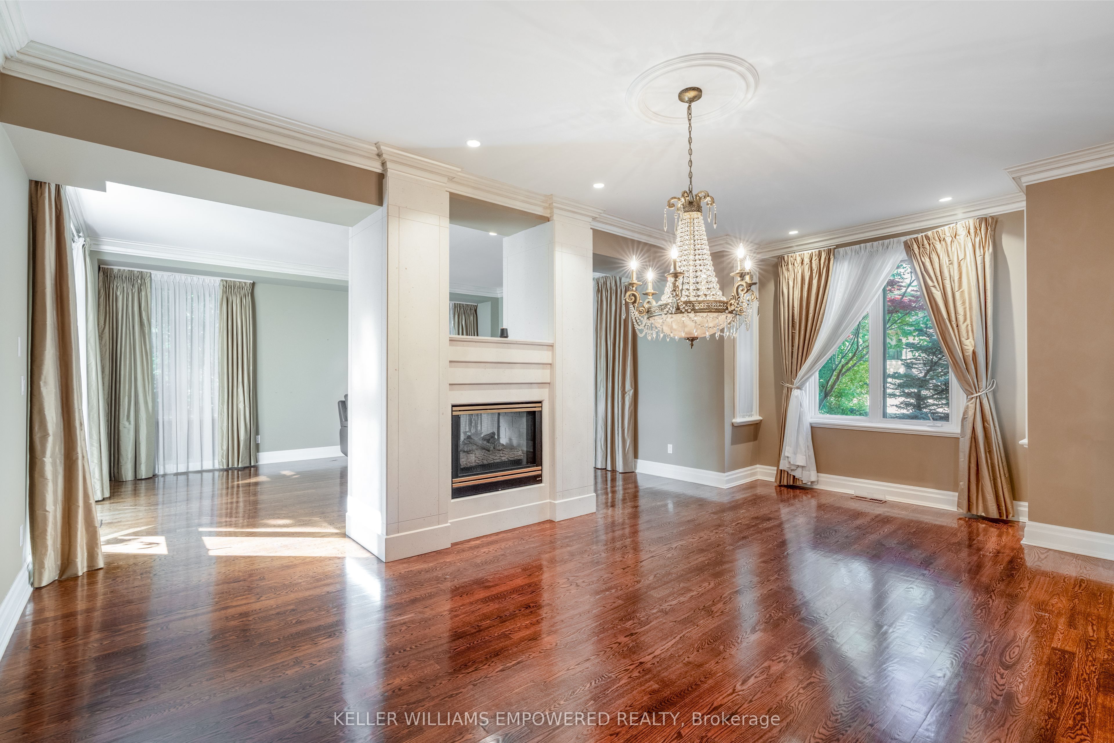 90 Humberview Drive Property Photo 14