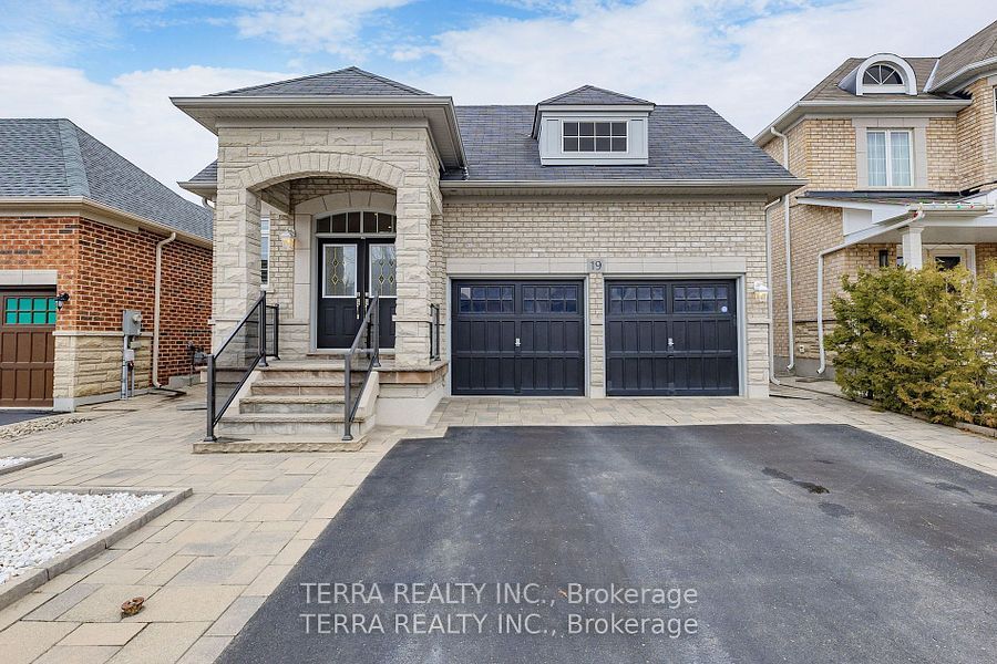 19 Isaiah Drive Property Photo 1
