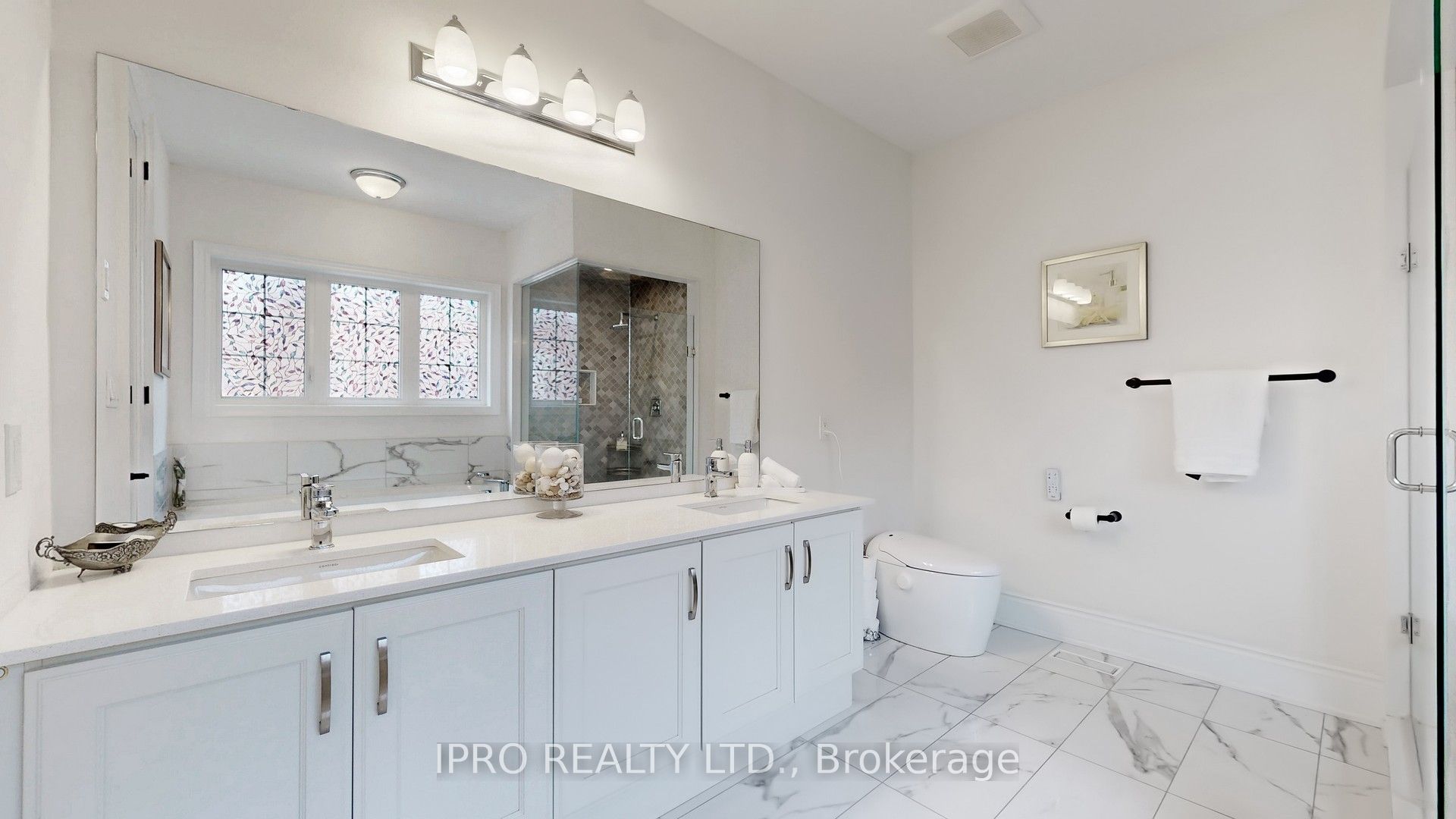 20 Clara May Avenue Property Photo 18