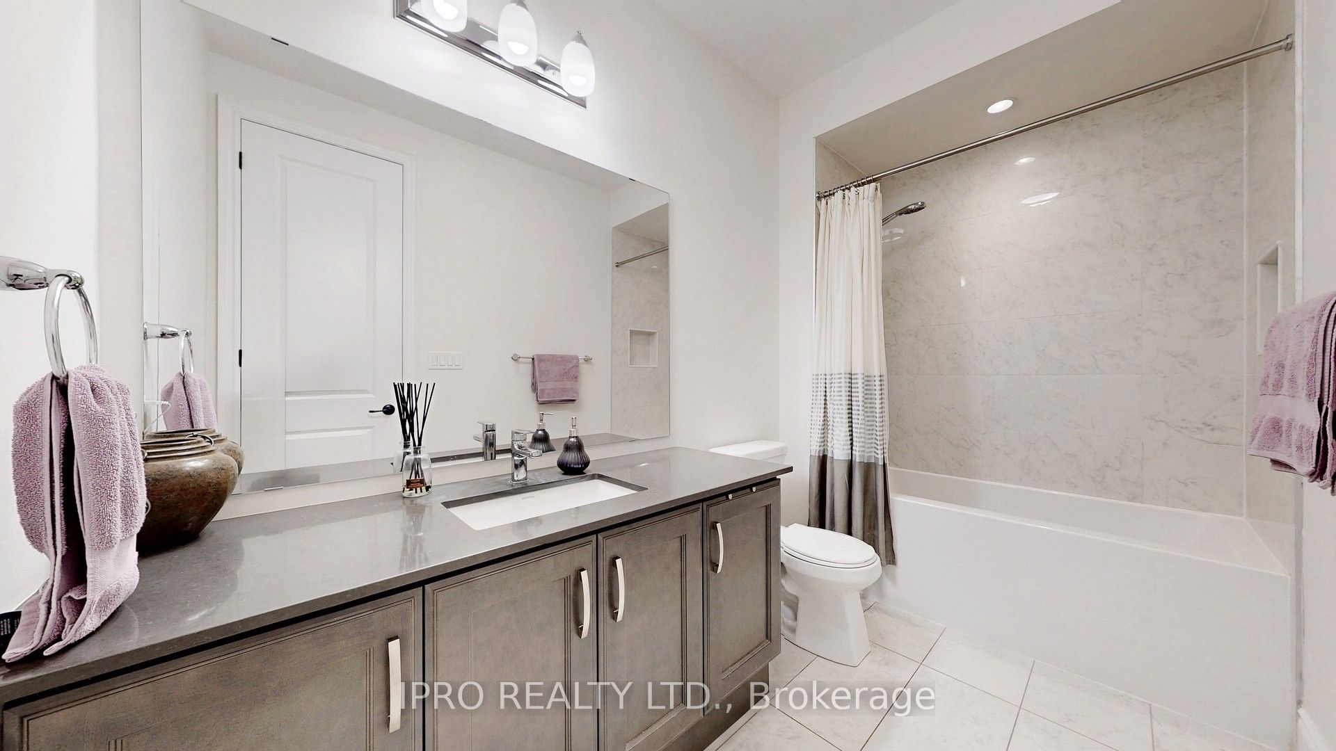 20 Clara May Avenue Property Photo 23