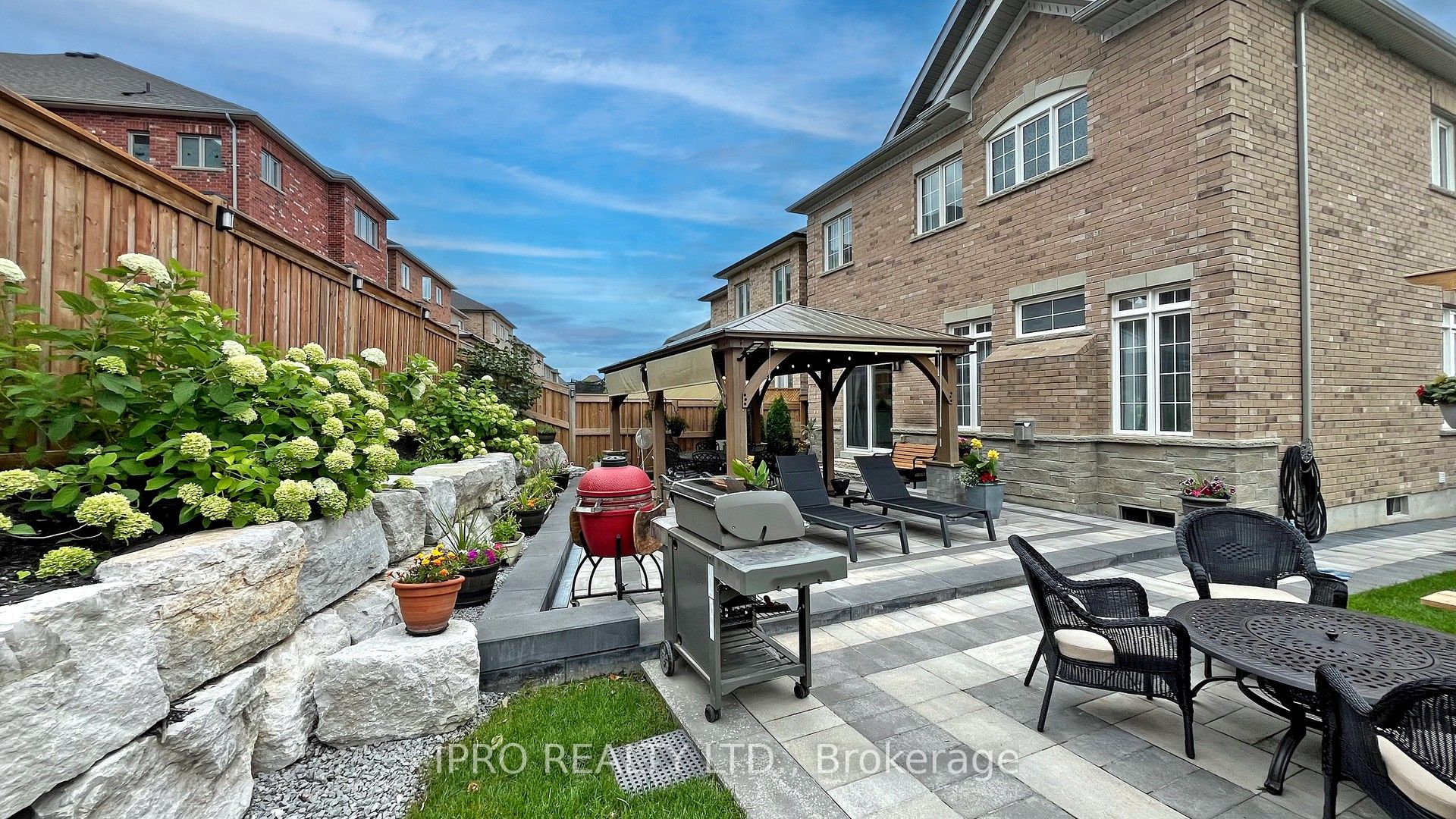 20 Clara May Avenue Property Photo 34