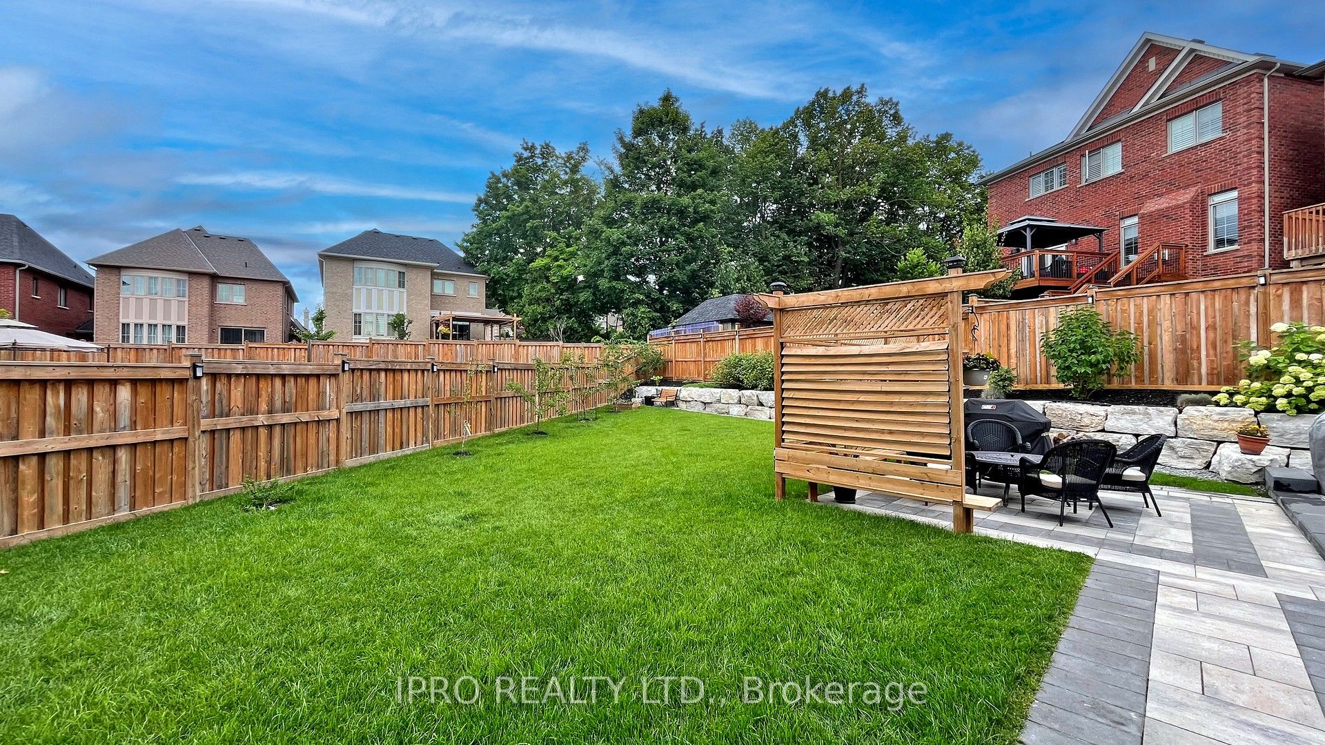 20 Clara May Avenue Property Photo 40