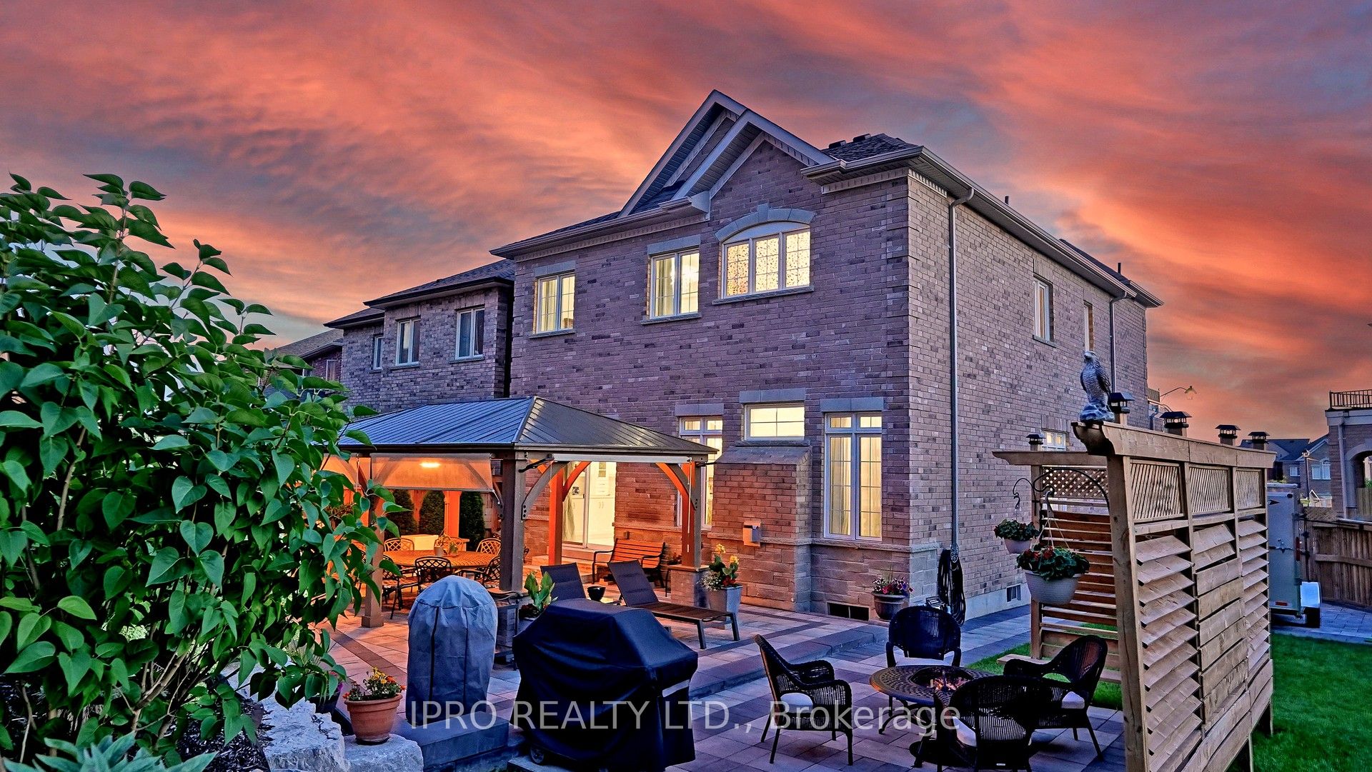 20 Clara May Avenue Property Photo 46