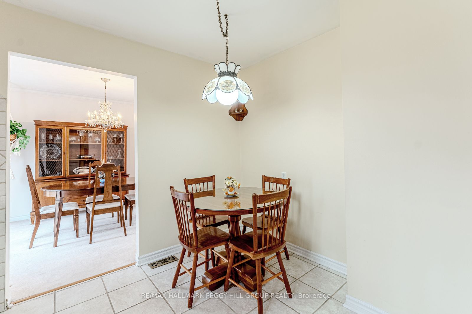 3782 Whitecap Dr Property Photo 8
