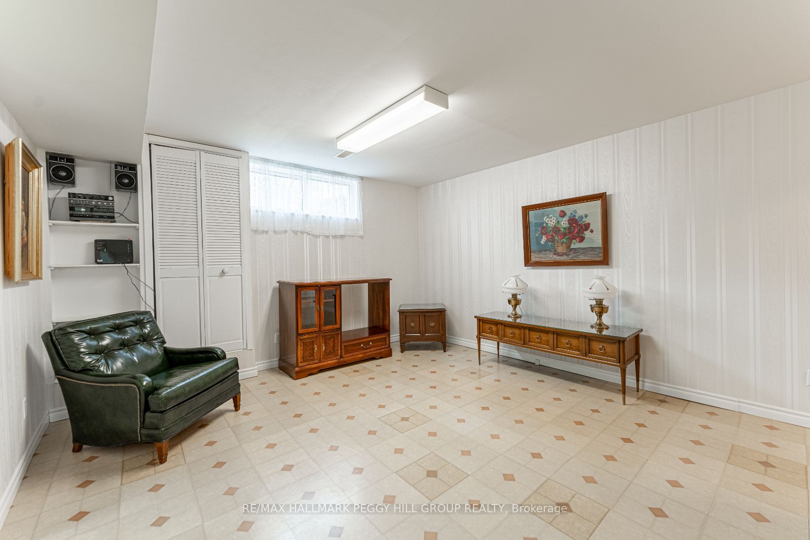 3782 Whitecap Dr Property Photo 13