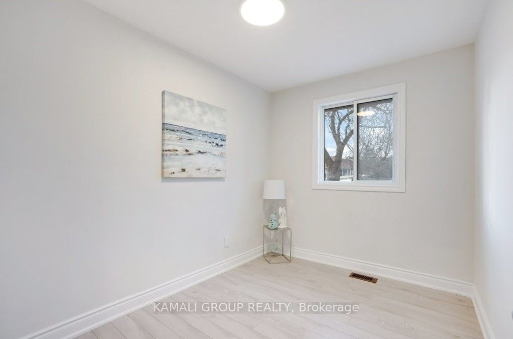 #main - 76 Walter Avenue Property Photo 12