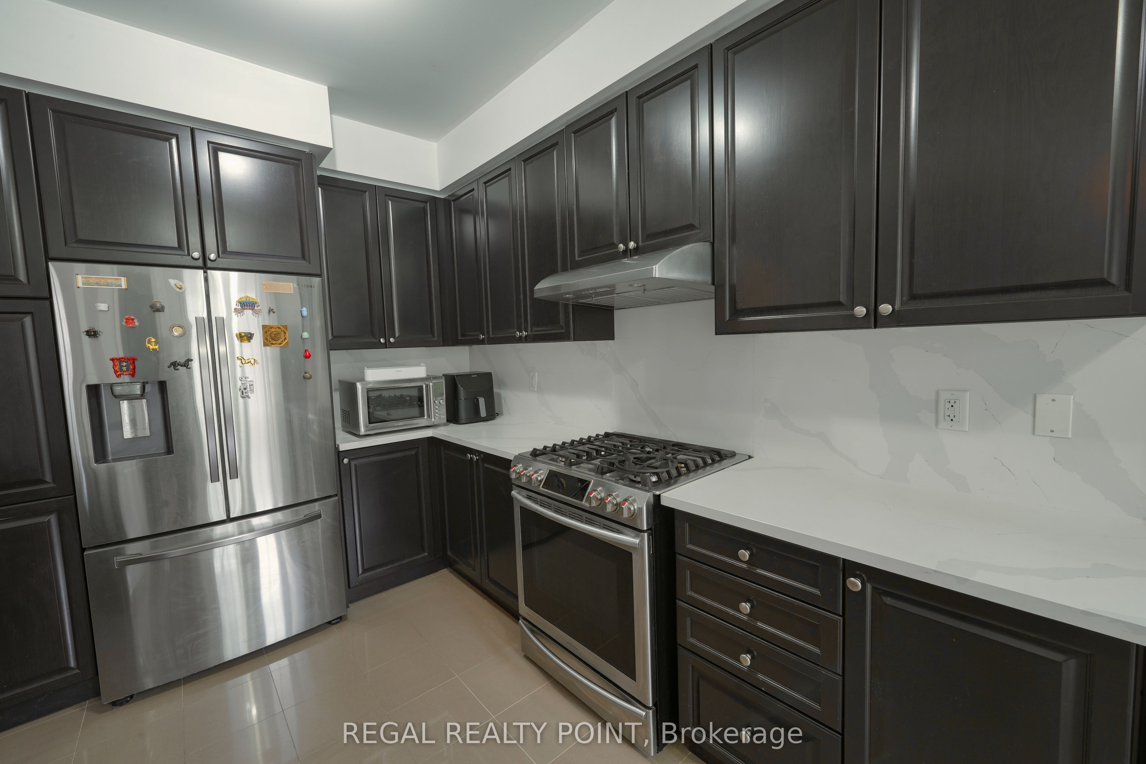 33 Vinod Road Property Photo 7