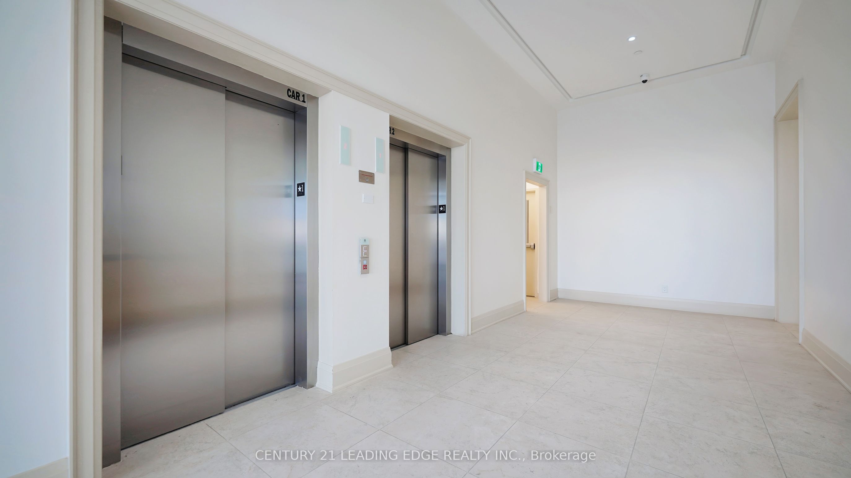 101 Cathedral High Street 303 Property Photo 4
