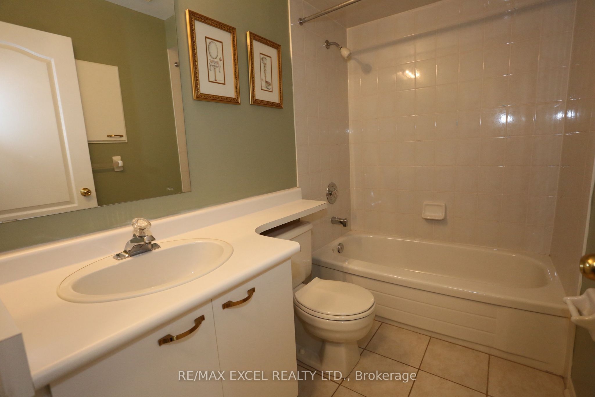 735 New Westminster Drive 37 Property Photo 17