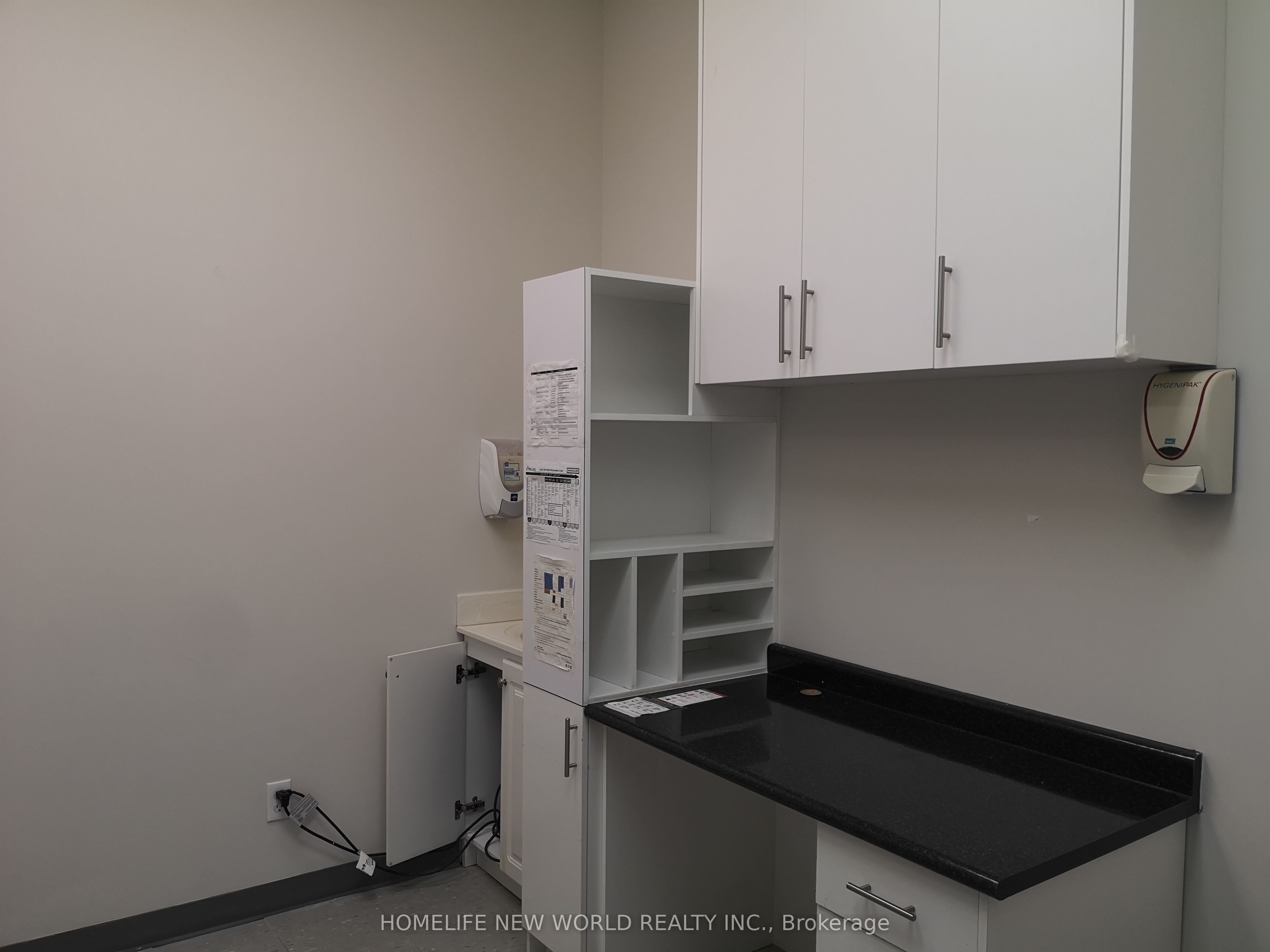 #9 - 4080 Steeles Avenue Property Photo 9
