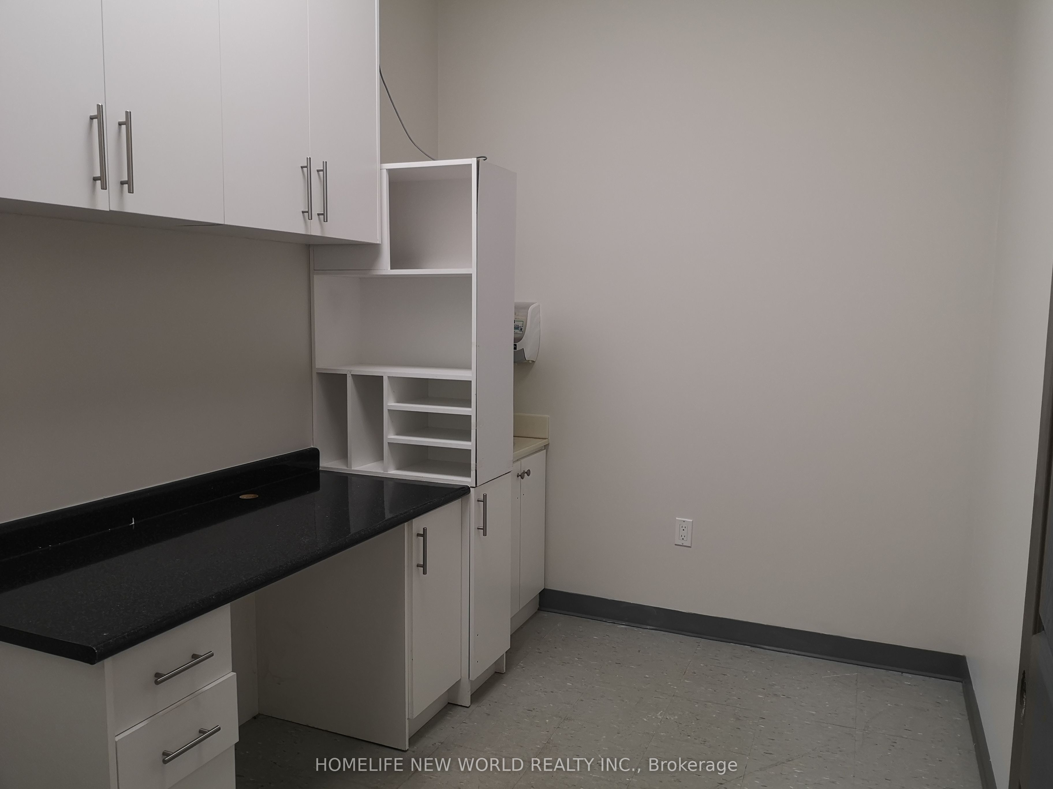 #9 - 4080 Steeles Avenue Property Photo 11