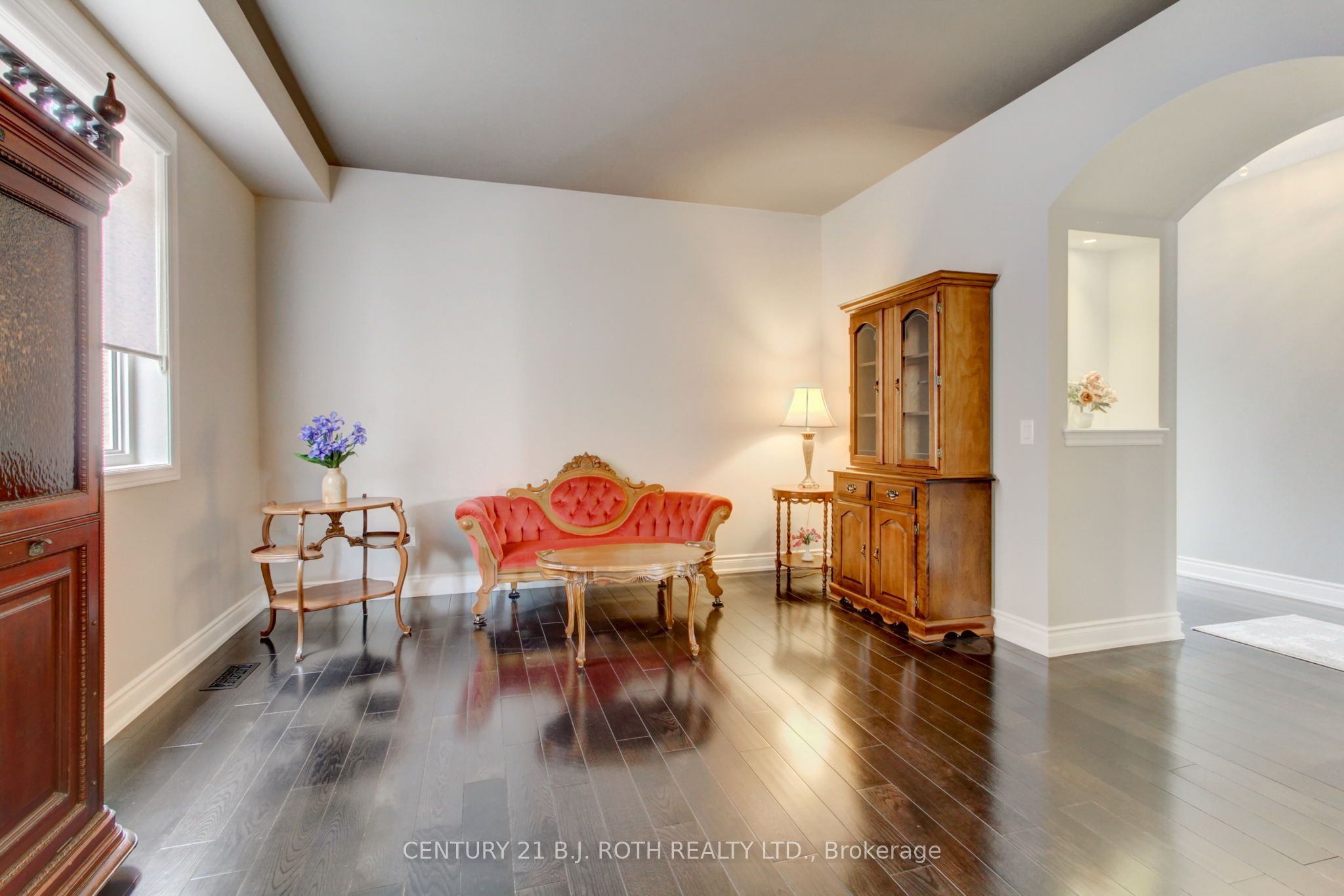 35 Manor Forest Road Property Photo 8
