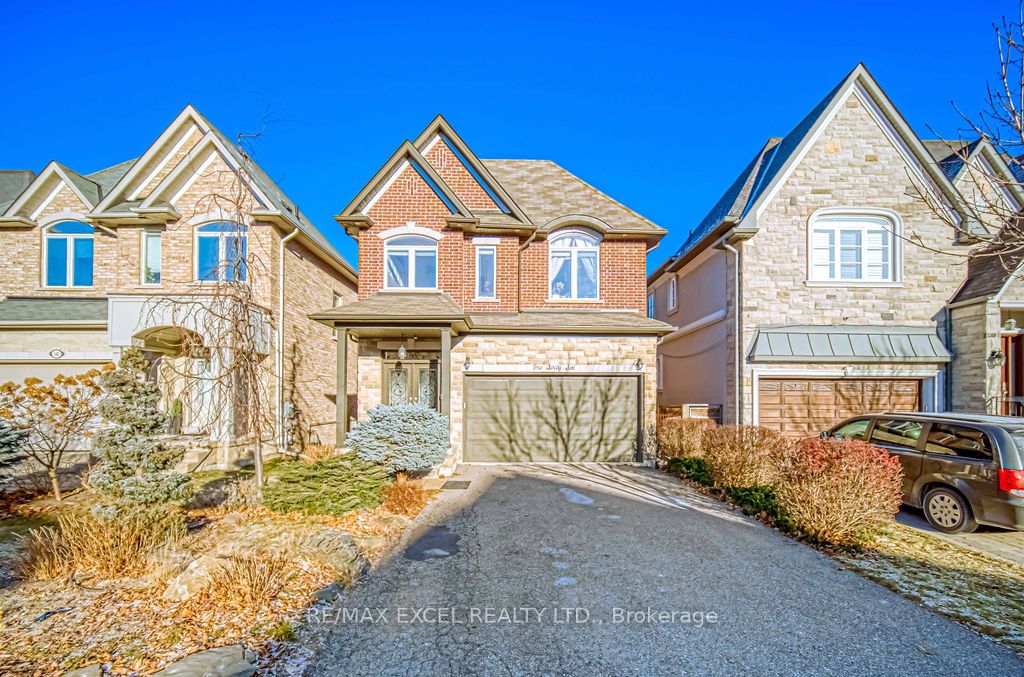166 Townsgate Dr Property Photo 1