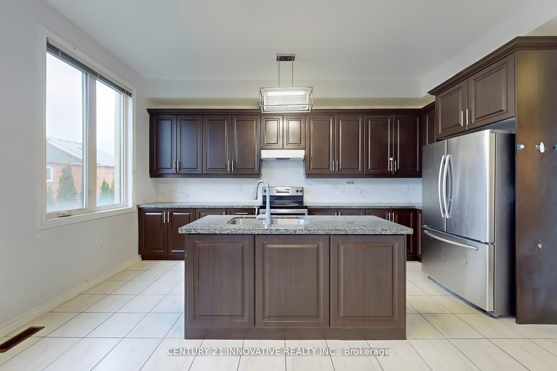 10 Hyderabad Lane Property Photo 17