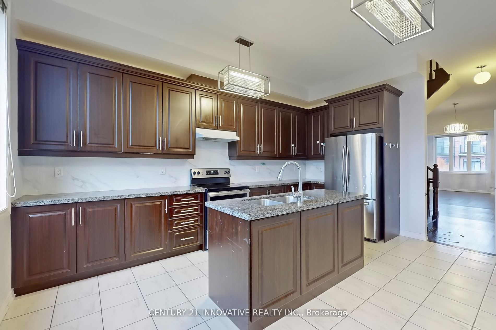 10 Hyderabad Lane Property Photo 18