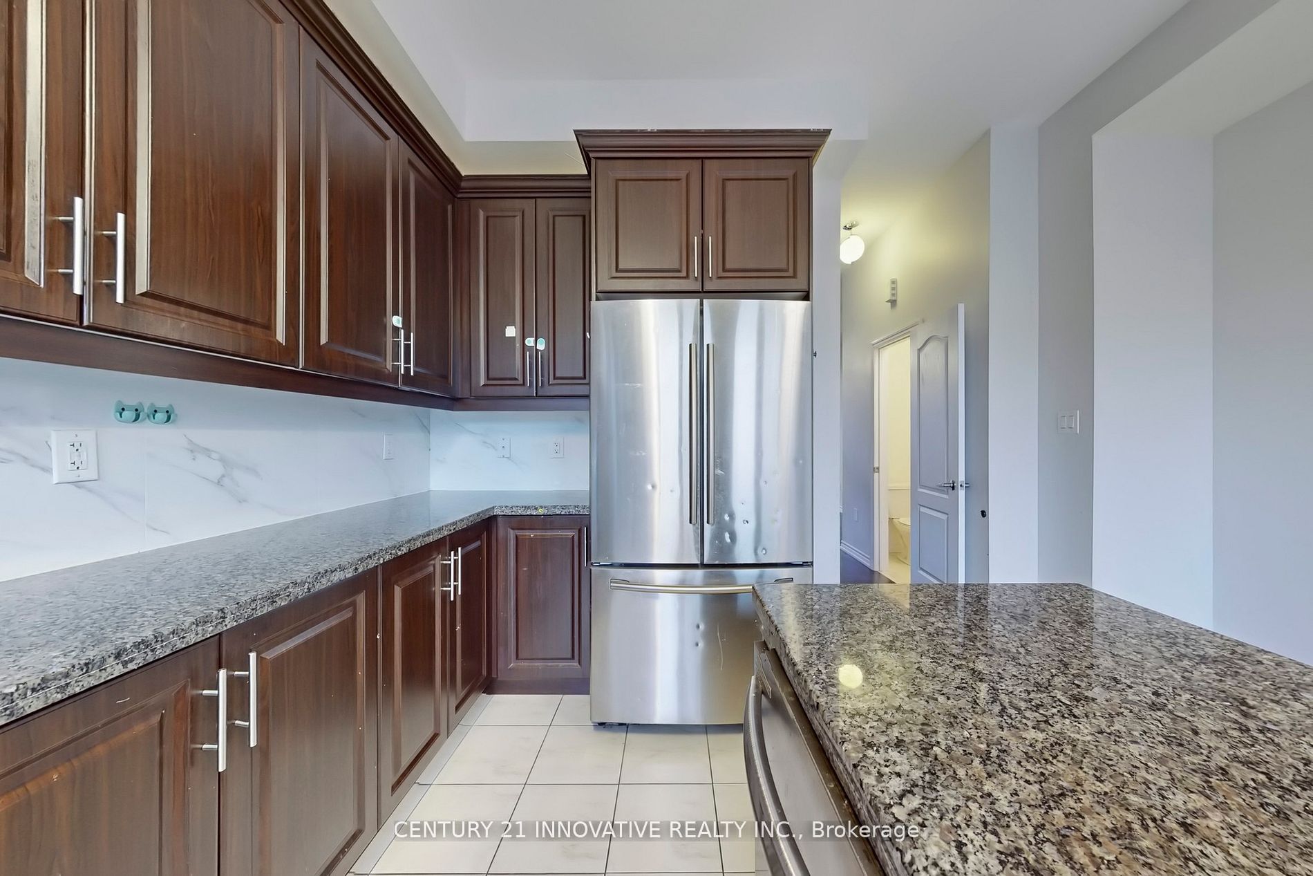 10 Hyderabad Lane Property Photo 19