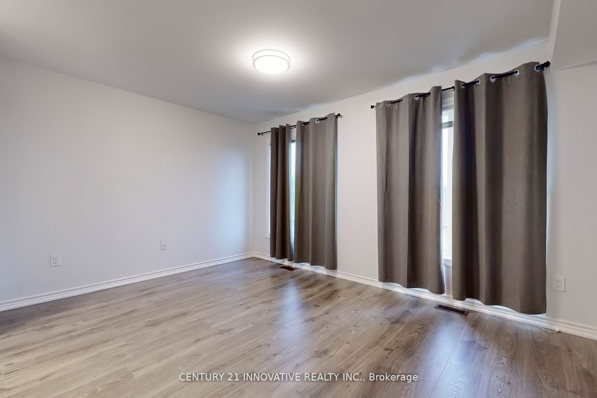 10 Hyderabad Lane Property Photo 25