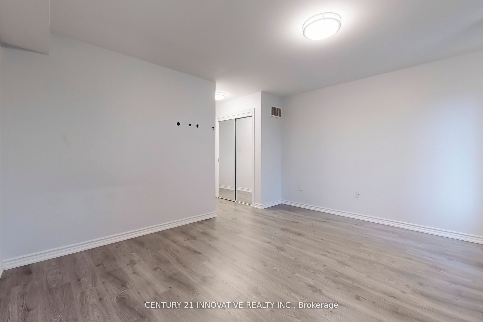 10 Hyderabad Lane Property Photo 26