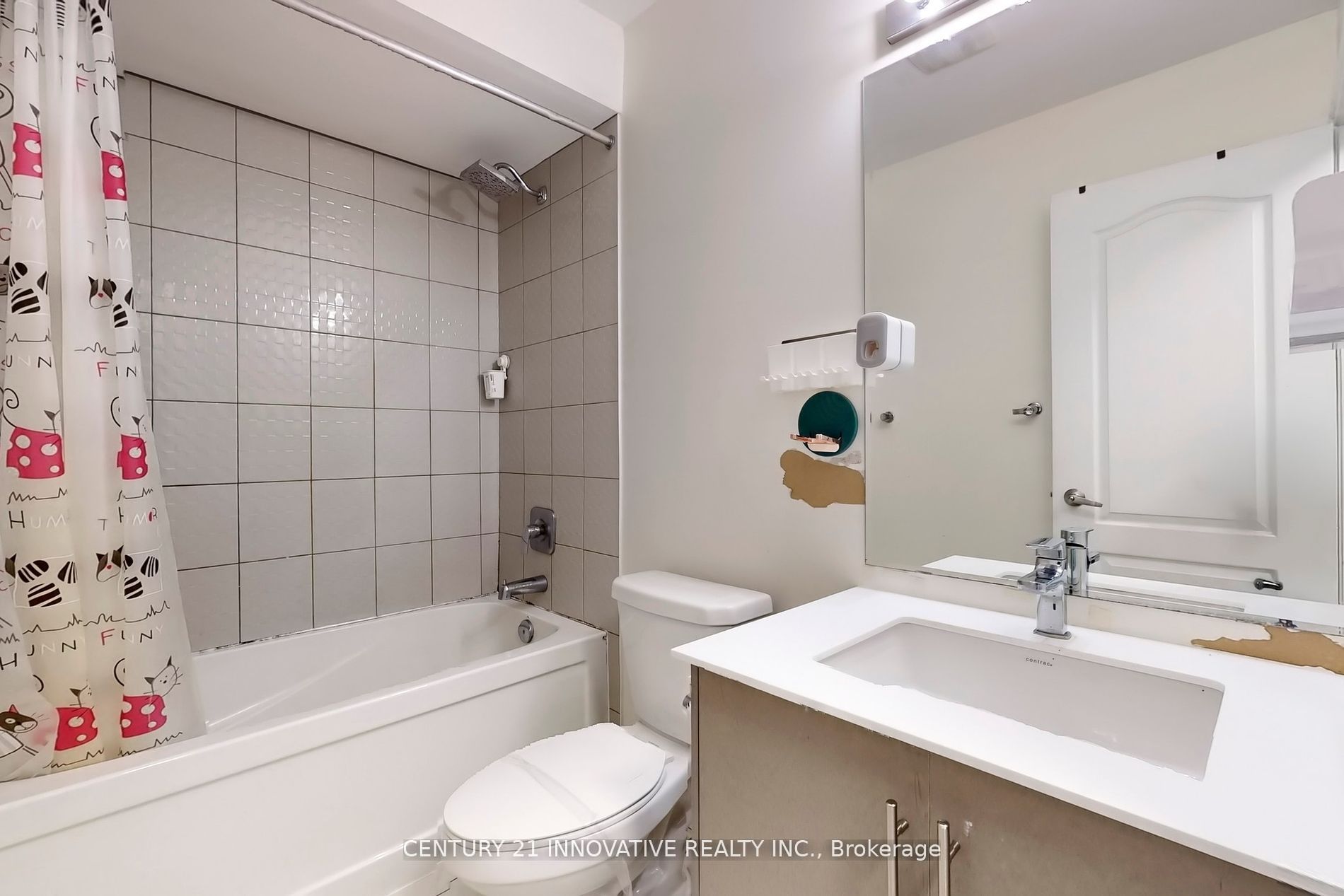 10 Hyderabad Lane Property Photo 28