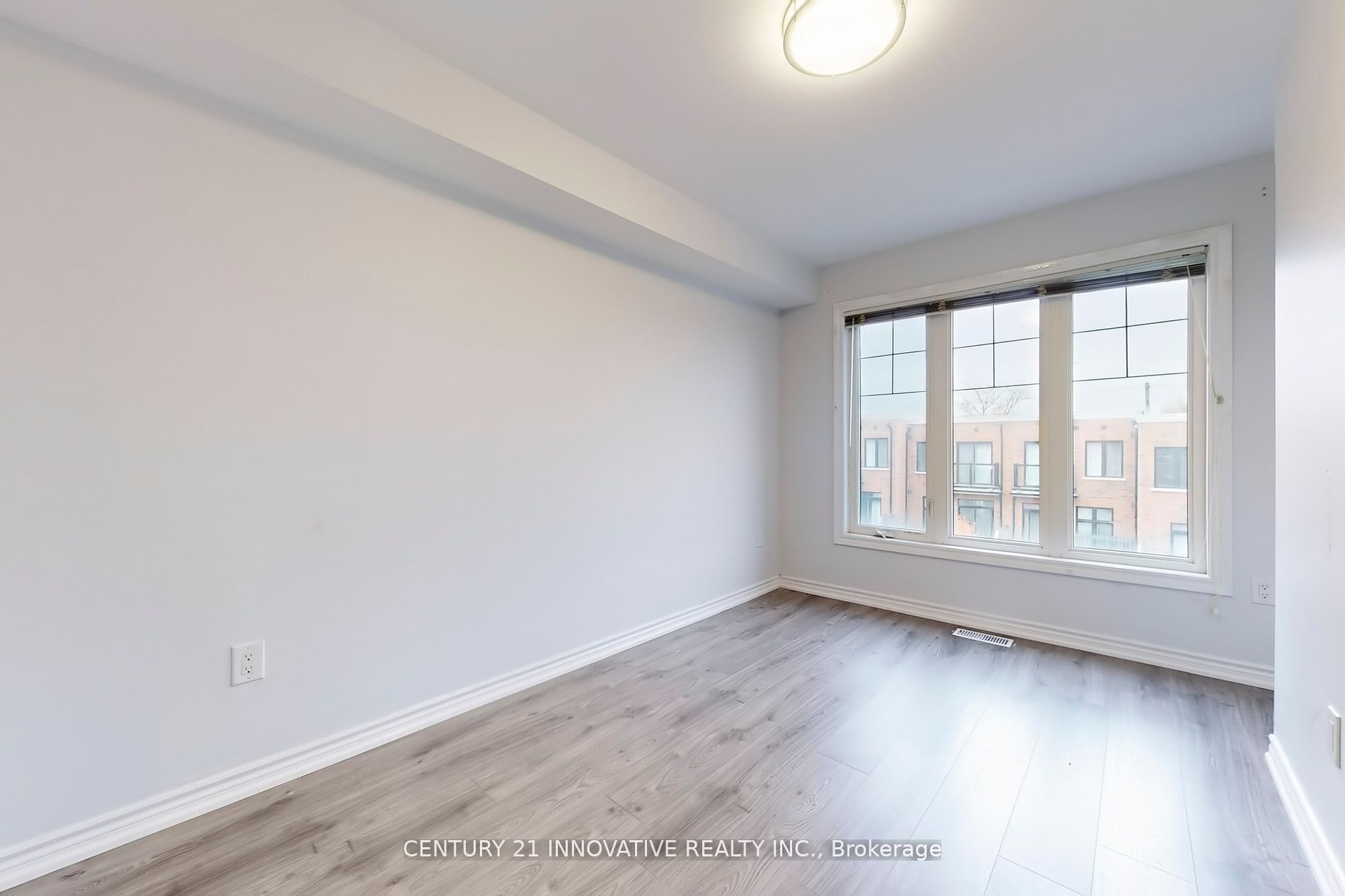 10 Hyderabad Lane Property Photo 30