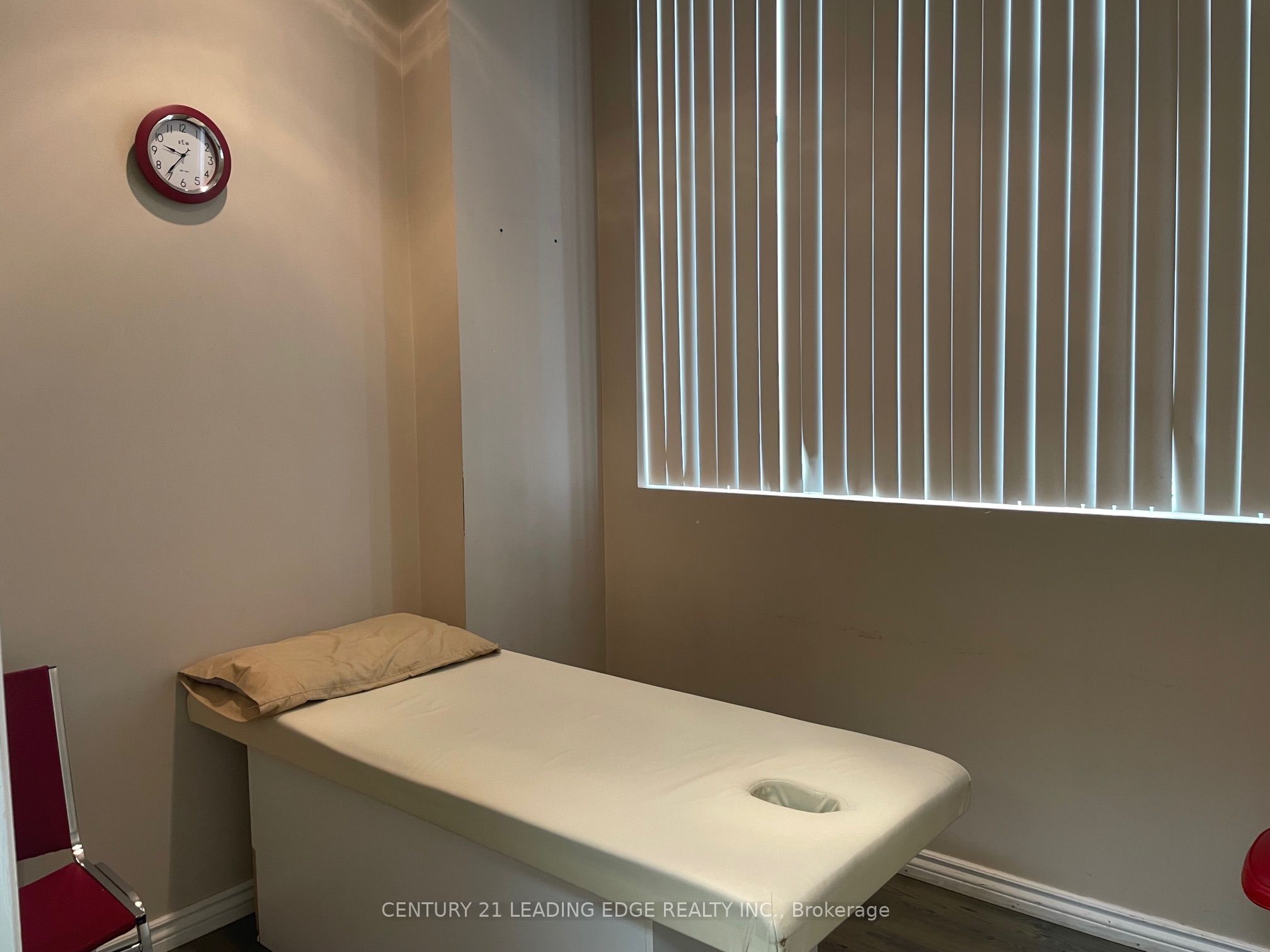 8787 Woodbine Avenue 228 Property Photo 13