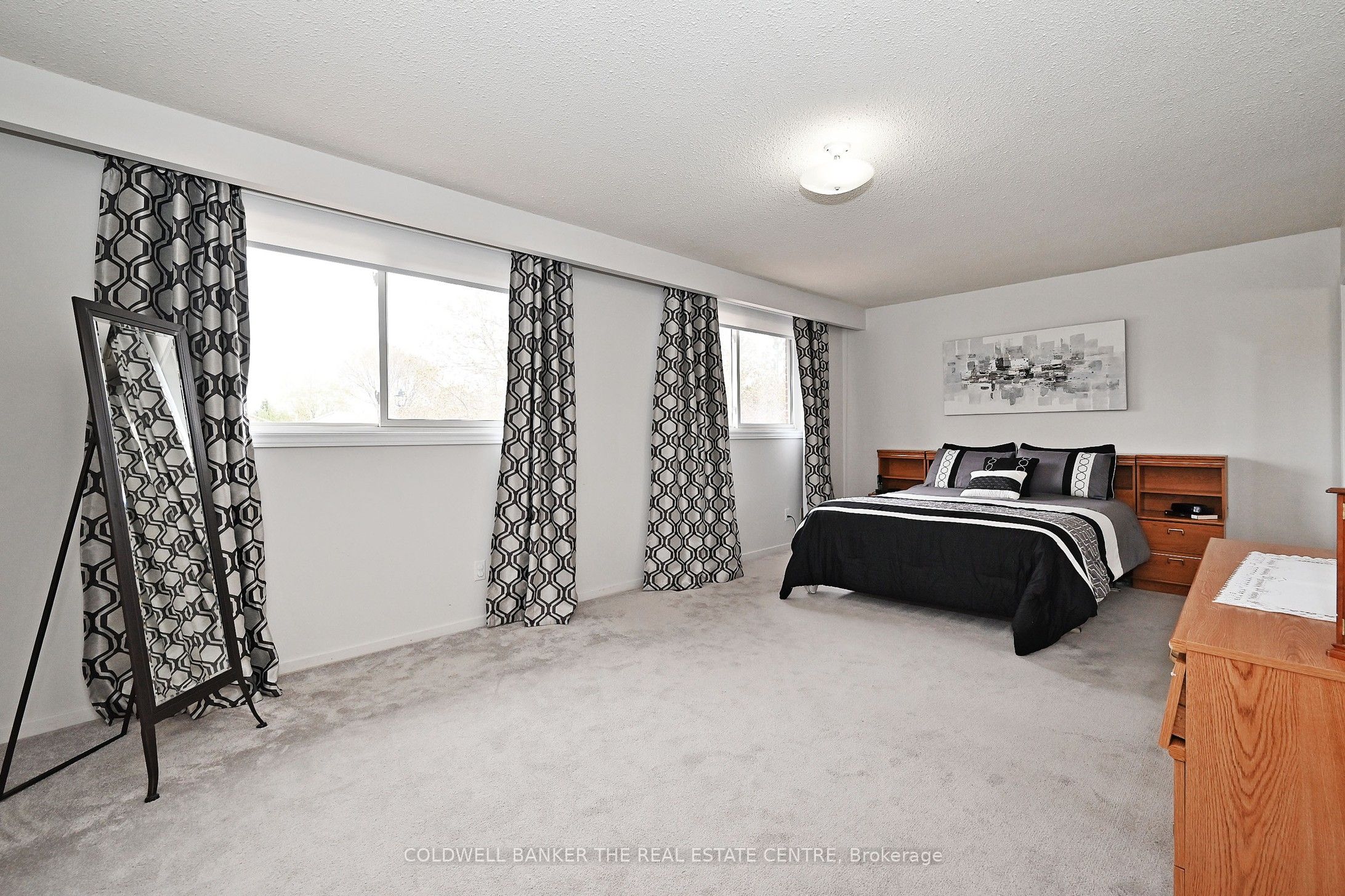 318 Liverpool Road Property Photo 25